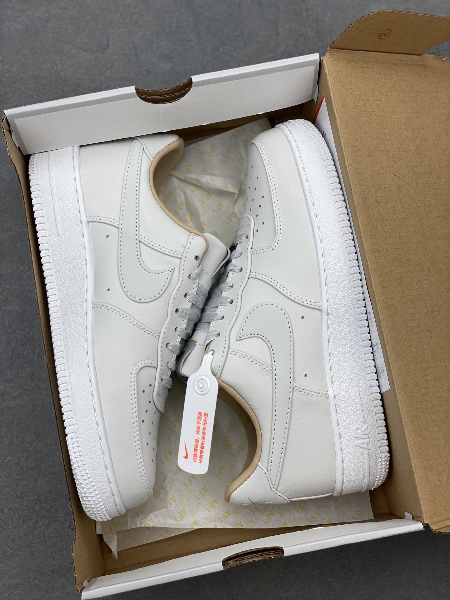 Nike Air Force 1 '07: Classic Style, Superior Comfort, and Iconic Design 10 i1742330950721 1871 0 8