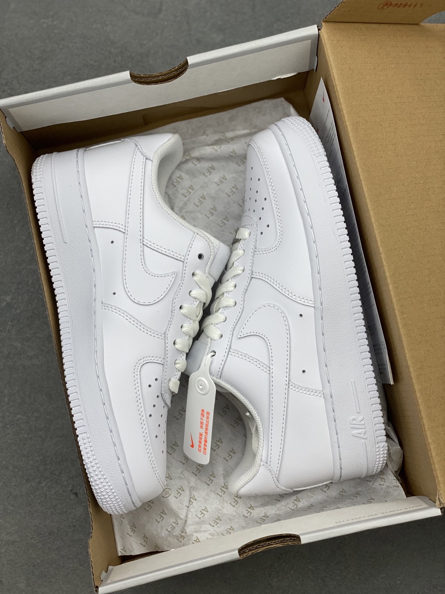 Nike Air Force 1 Mid '07 - Classic White Leather Basketball Shoes 10 i1742331253884 411 0 8