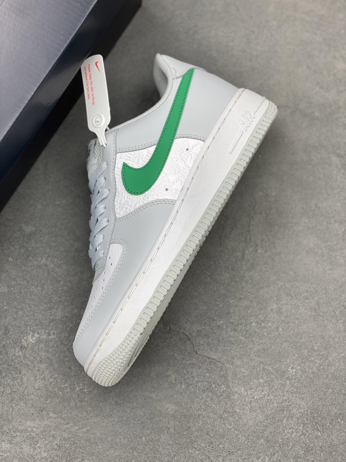 Nike Air Force 1 Low Grey Green Casual Sneakers FD0667-001 8 i1742331907785 4992 0 6