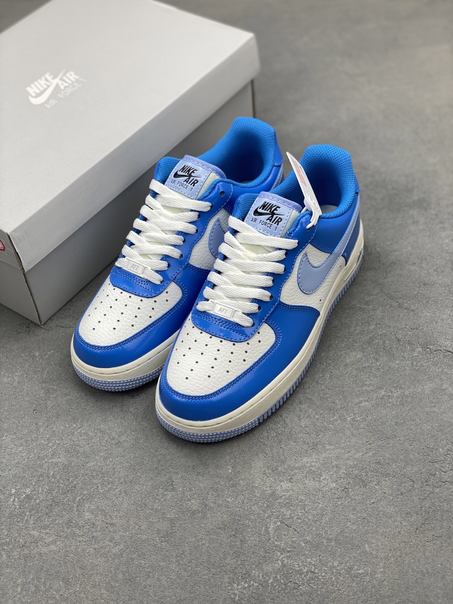 Nike Air Force 1 Low Basketball Shoe - Blue/White - FJ4801-400 9 i1742331946313 2832 0 7