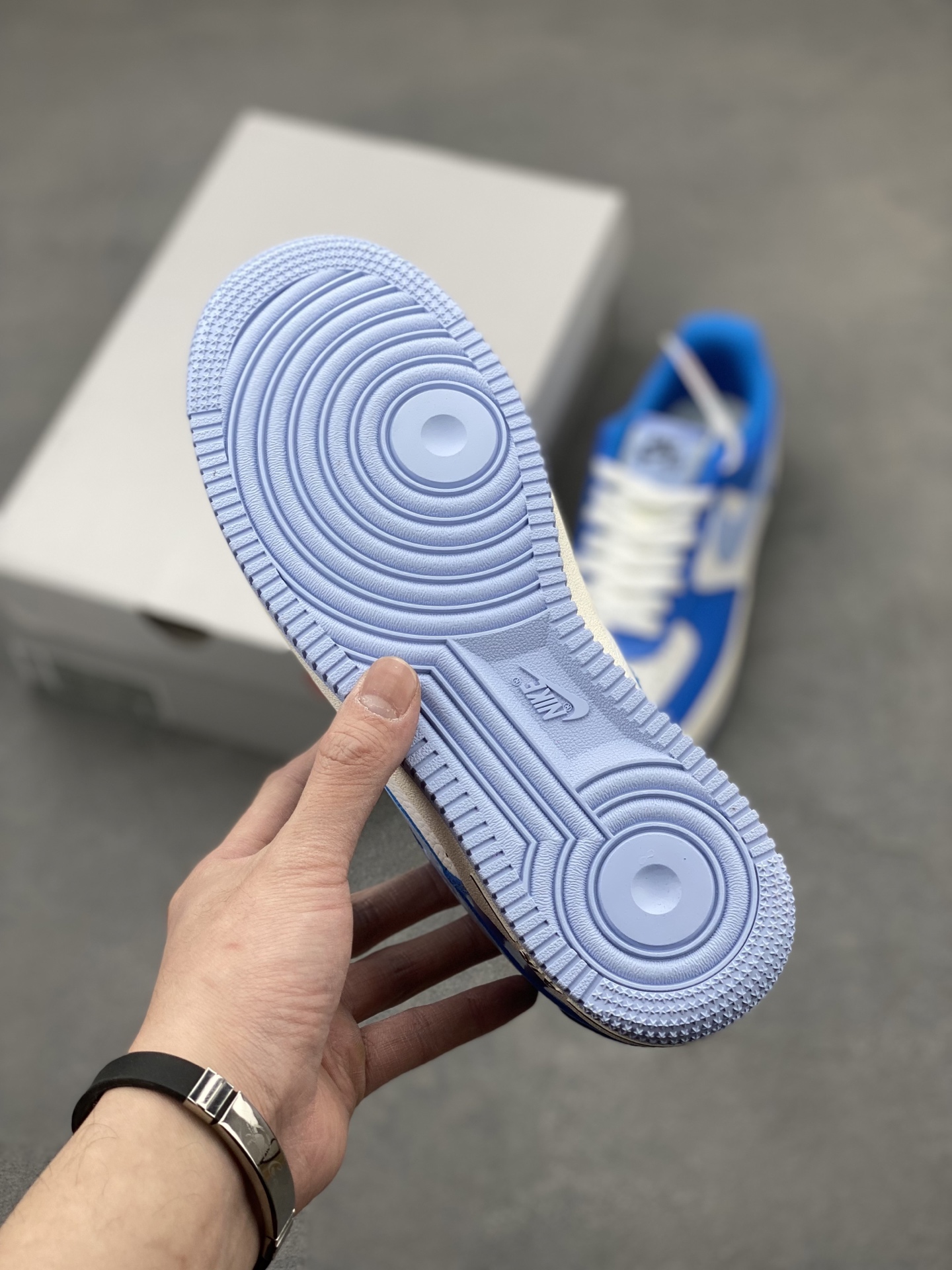 Nike Air Force 1 Low Basketball Shoe - Blue/White - FJ4801-400 7 i1742331946325 1554 0 5