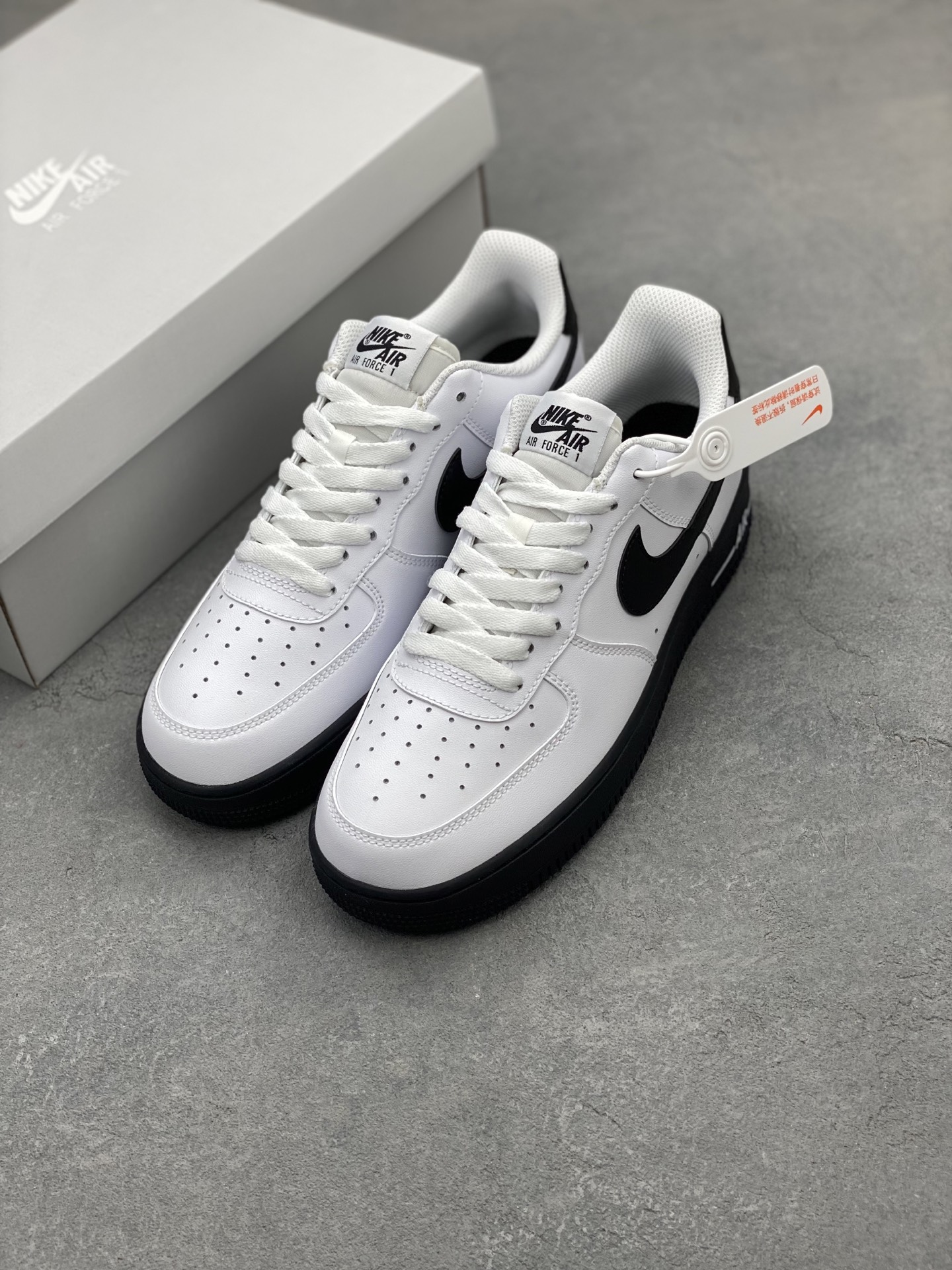 Nike Air Force 1 Low Retro White Black Casual Shoes CK7663-101 9 i1742332028254 898 0 7