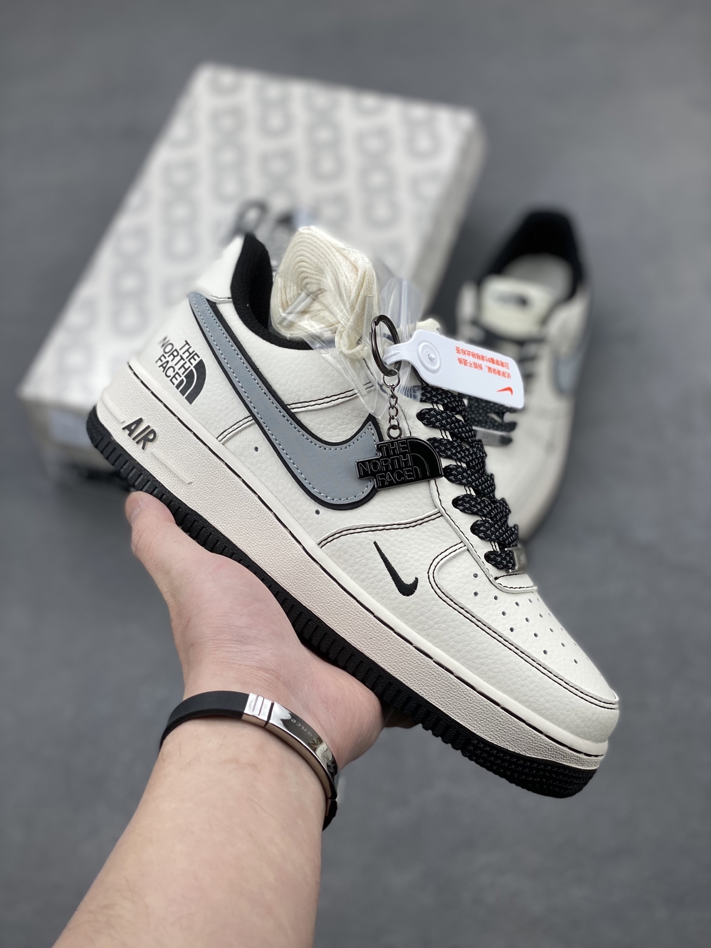 Nike Air Force 1 '07 Low Sneakers - The North Face Collaboration 2 i1742400335005 8820 0 0