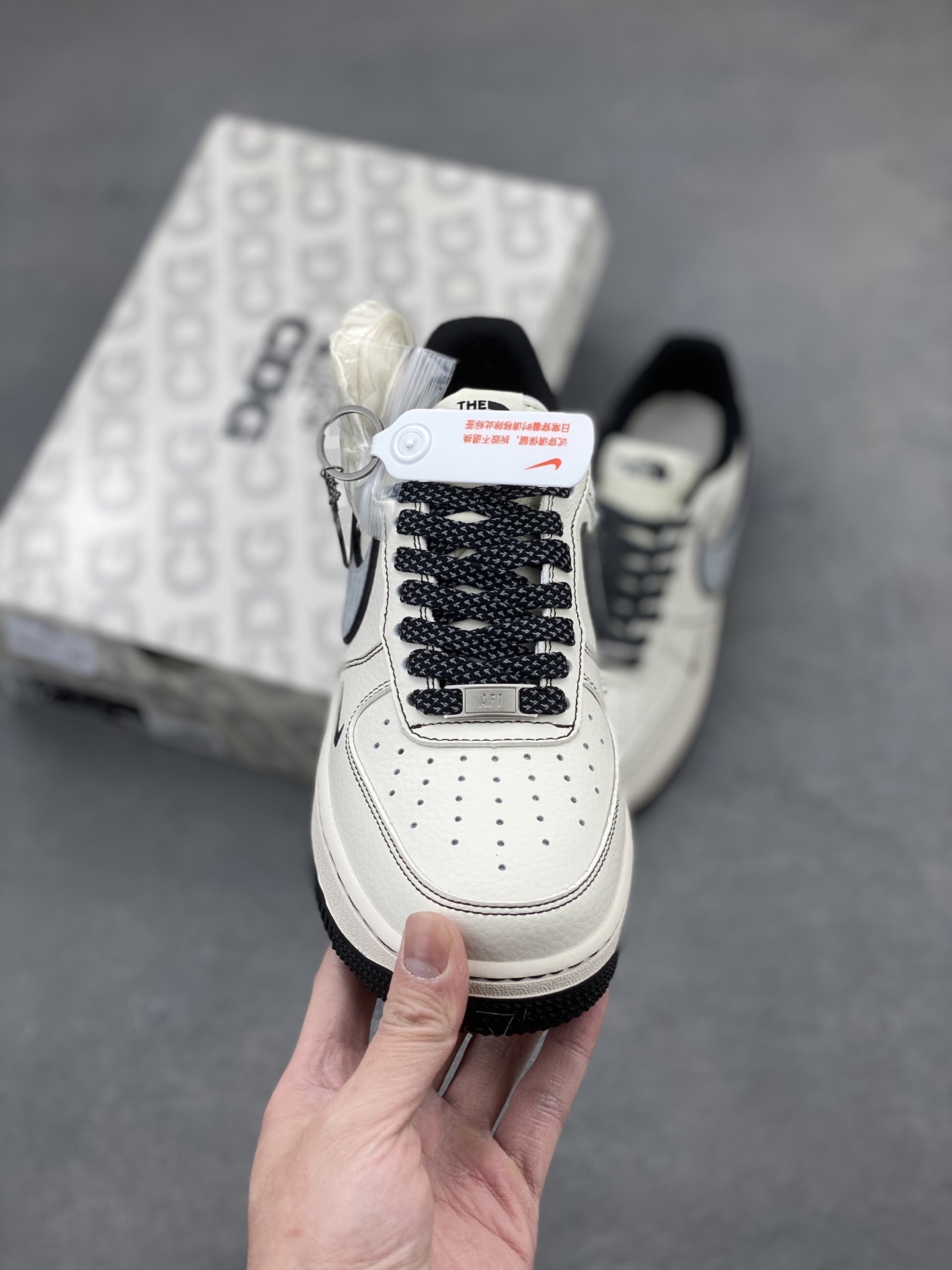 Nike Air Force 1 '07 Low Sneakers - The North Face Collaboration 3 i1742400336016 3206 0 1