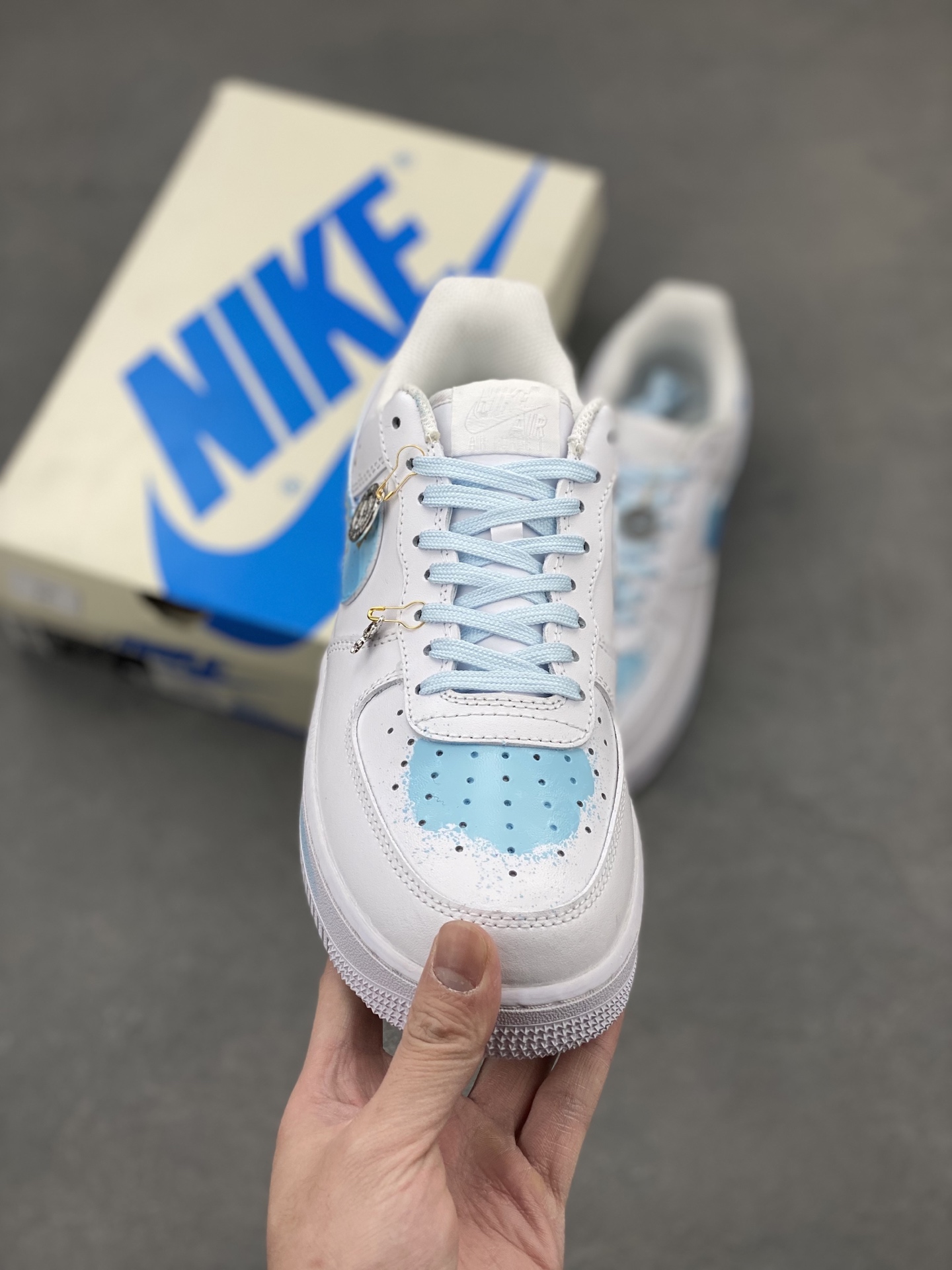 Nike Air Force 1 '07 Low White/Blue Custom Sneakers Limited Edition - Size 36-45 3 i1742400534930 8758 0 1
