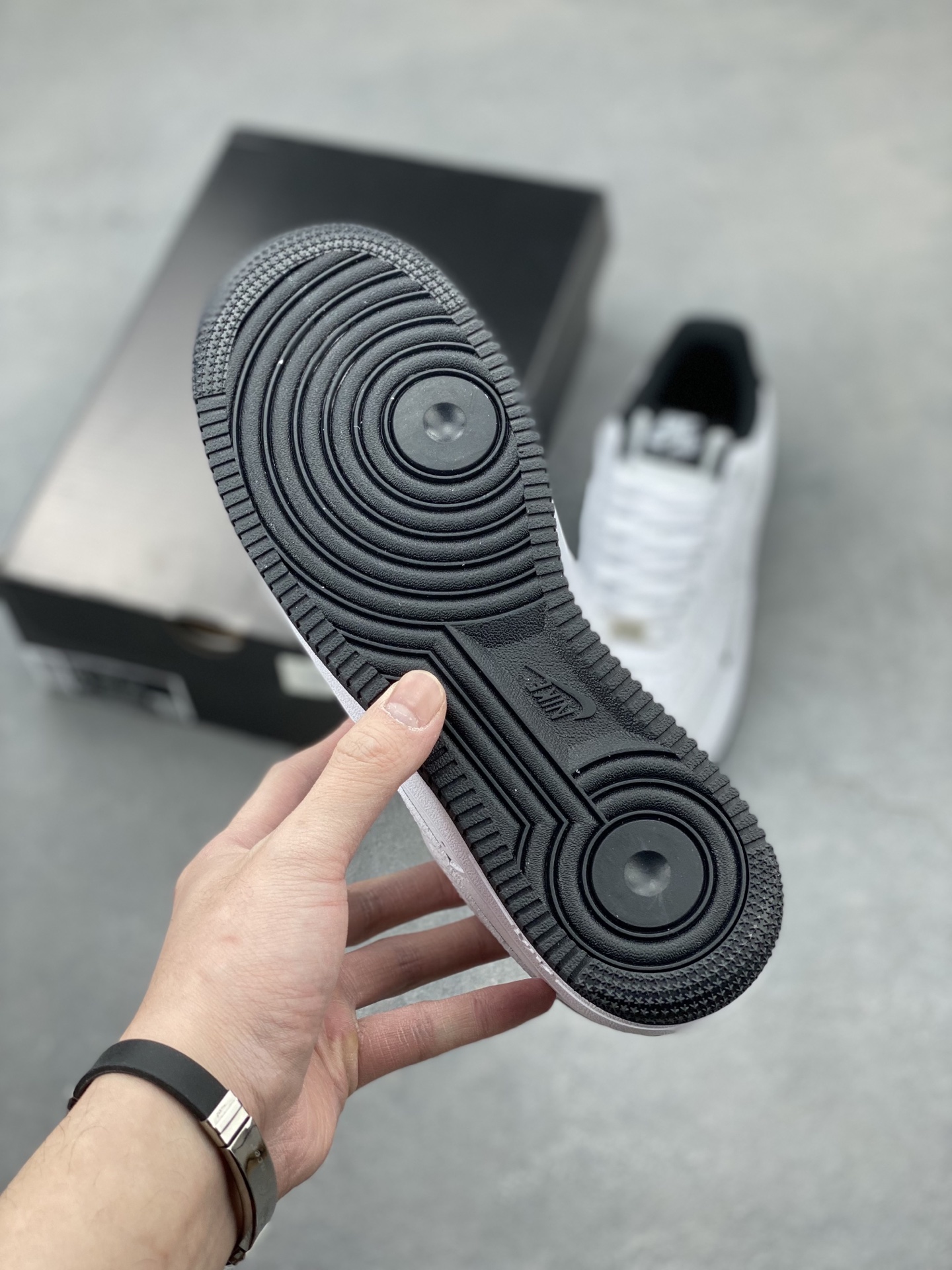 Nike Air Force 1 '07 Low White/Black Stitching Detail - Limited Edition 7 i1742401023188 7283 0 5
