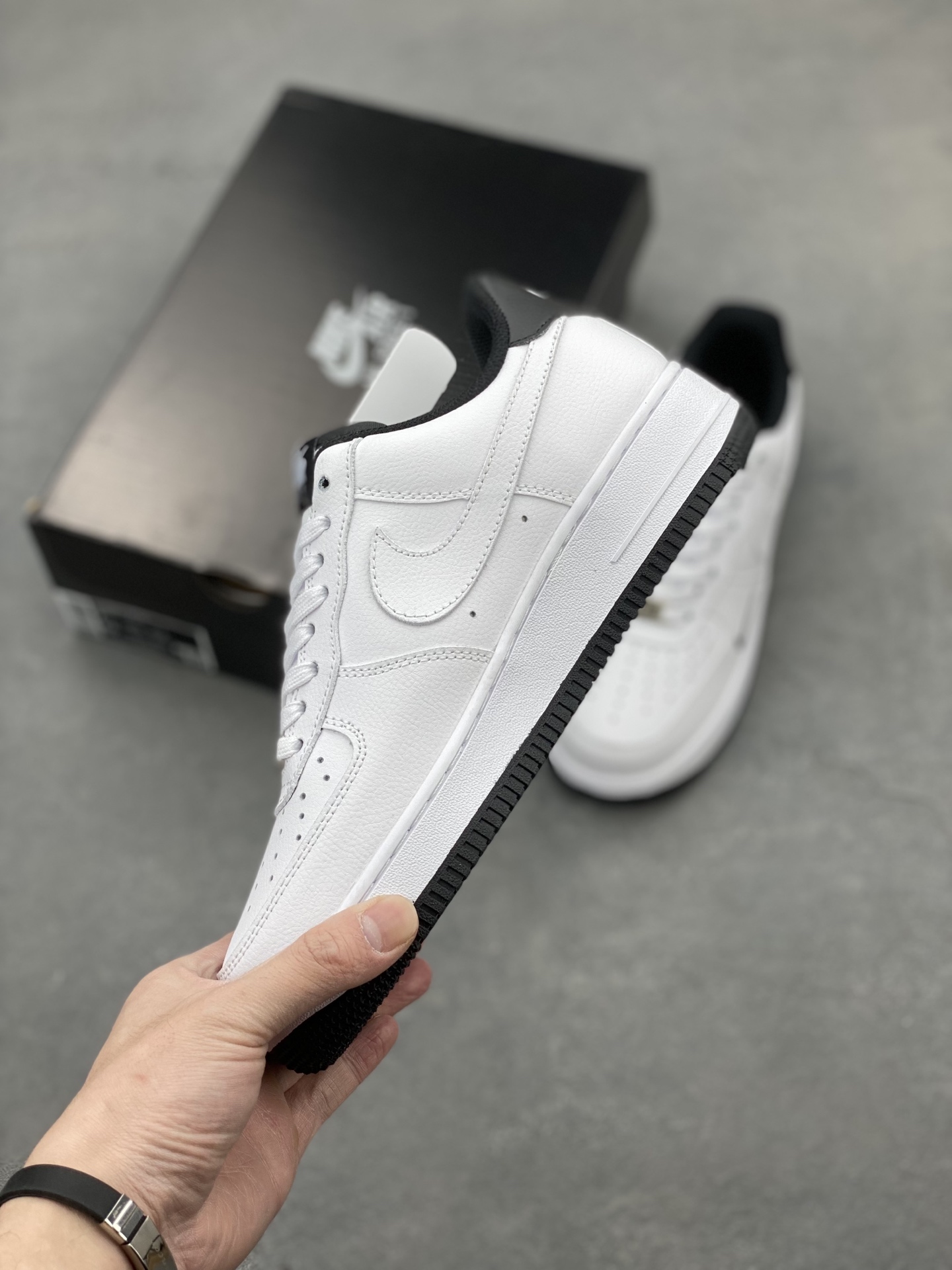 Nike Air Force 1 '07 Low White/Black Stitching Detail - Limited Edition 4 i1742401026108 9795 0 2