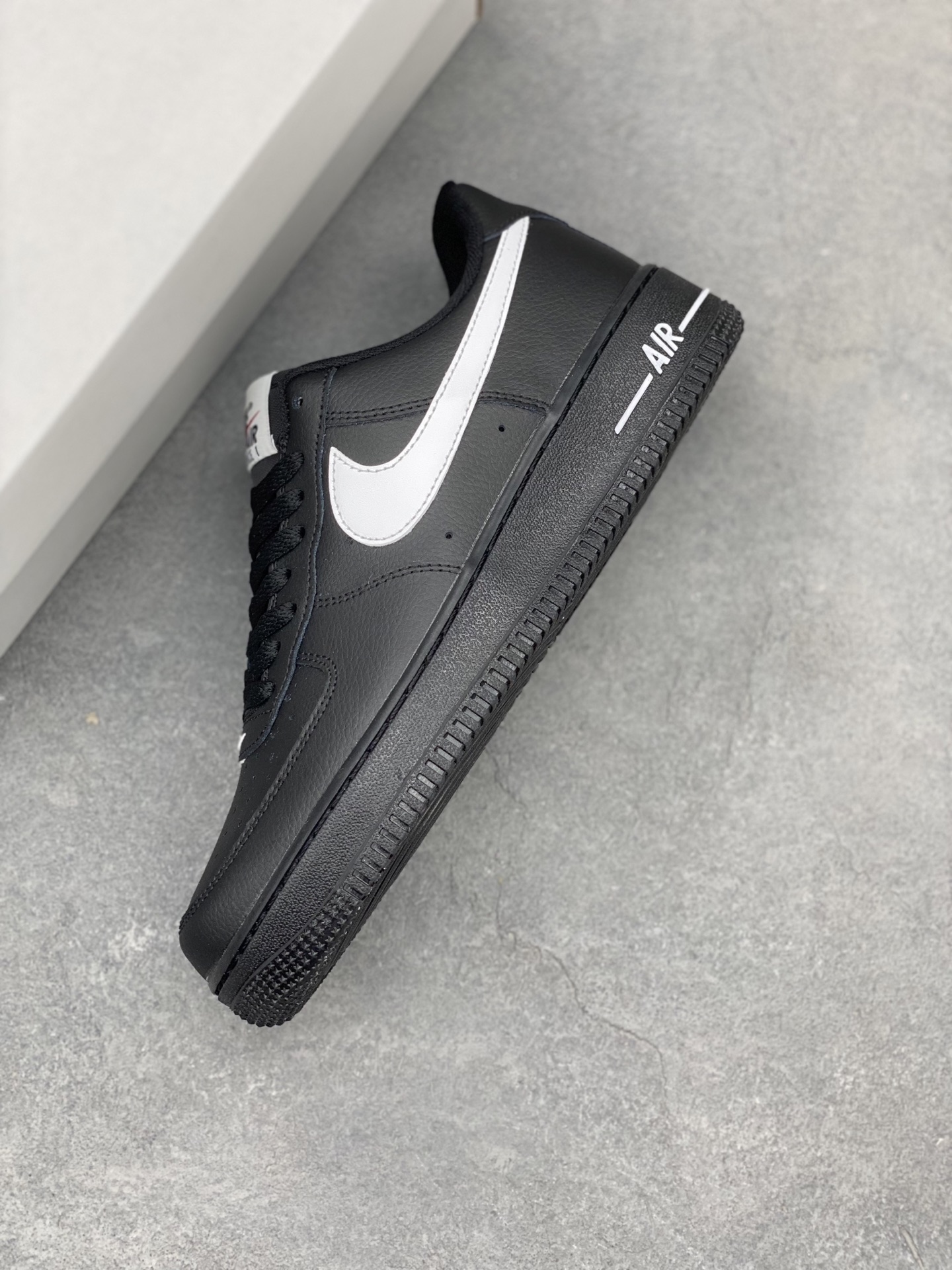 Nike Air Force 1 '07 Low Black/White Leather Sneakers (HV6359-001) 8 i1742487707390 1214 0 6