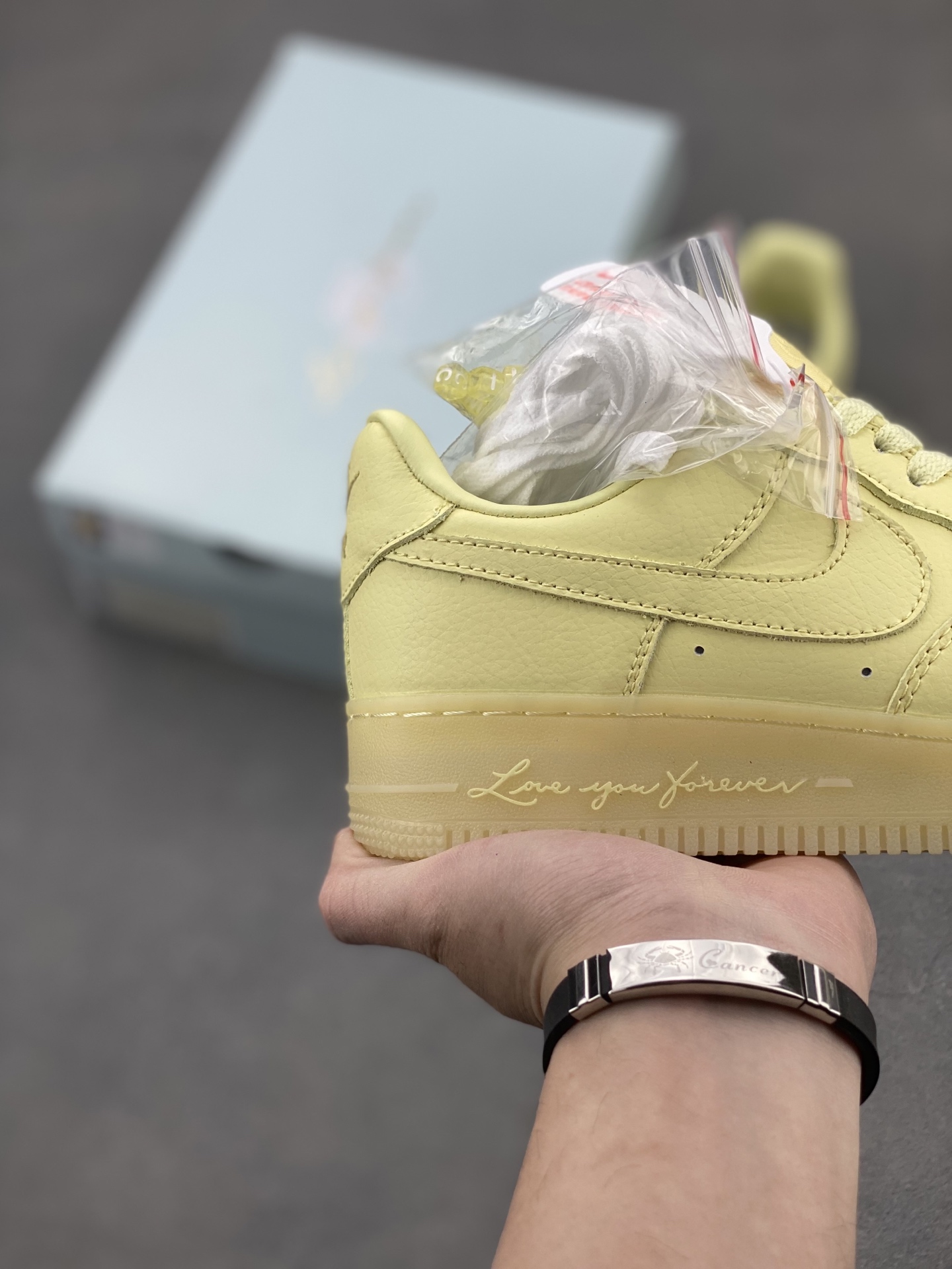 Nike Air Force 1 '07 Low Sneakers Limited Edition - CZ8065-800 6 i1742487762639 1990 0 4