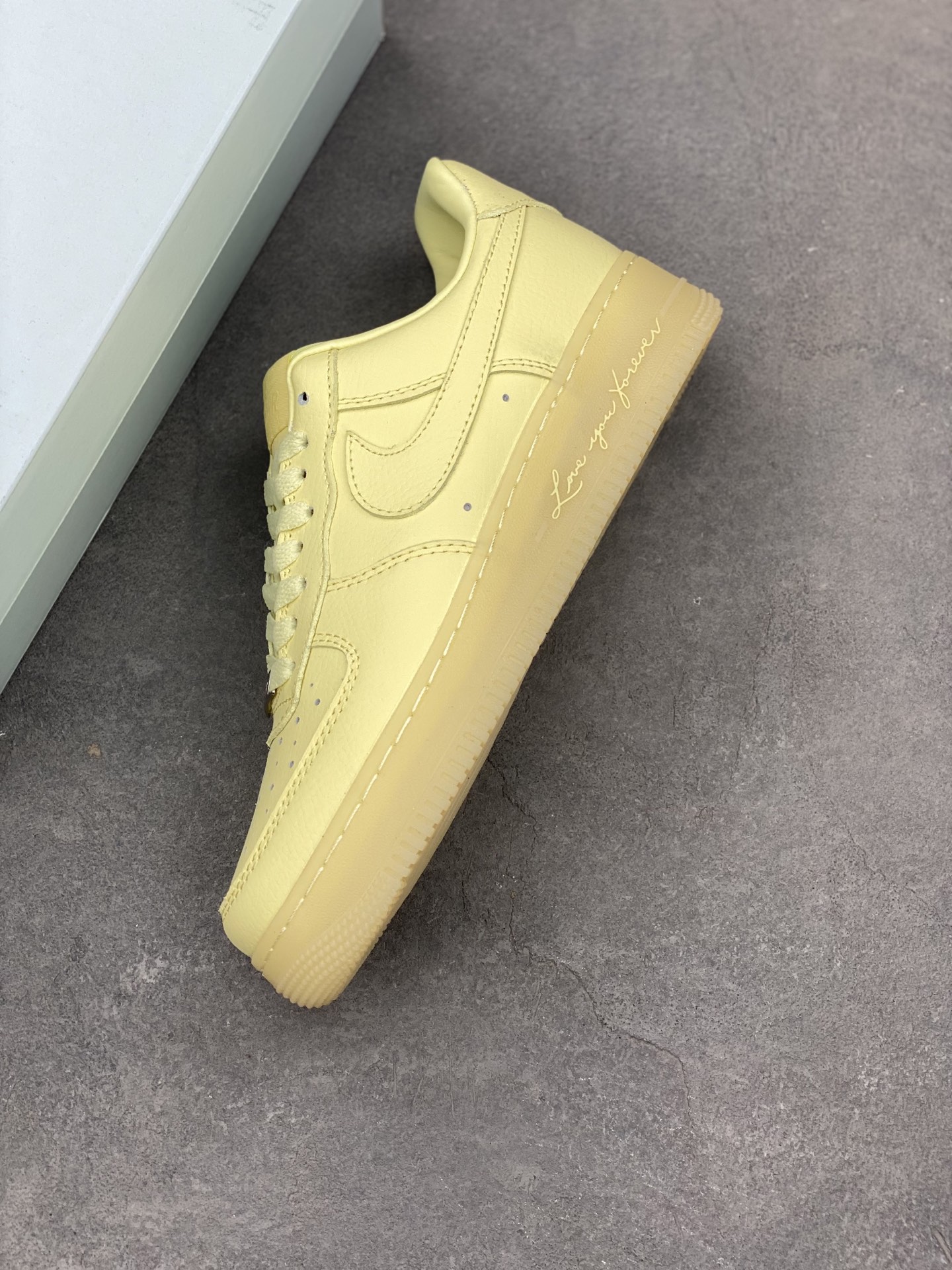 Nike Air Force 1 '07 Low Sneakers Limited Edition - CZ8065-800 8 i1742487763868 2188 0 6
