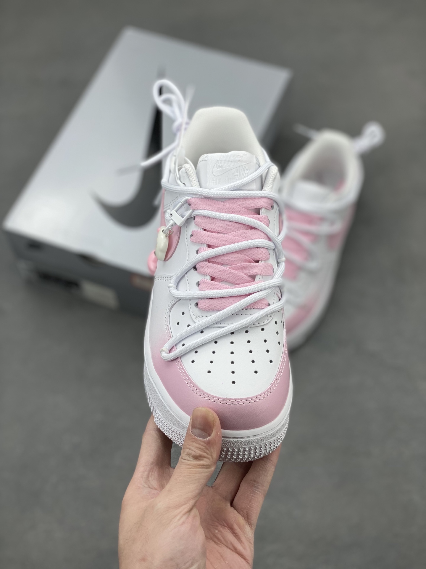 Nike Air Force 1 '07 Low White/Pink Casual Sneakers Women Size 3 i1742487802629 8568 0 1