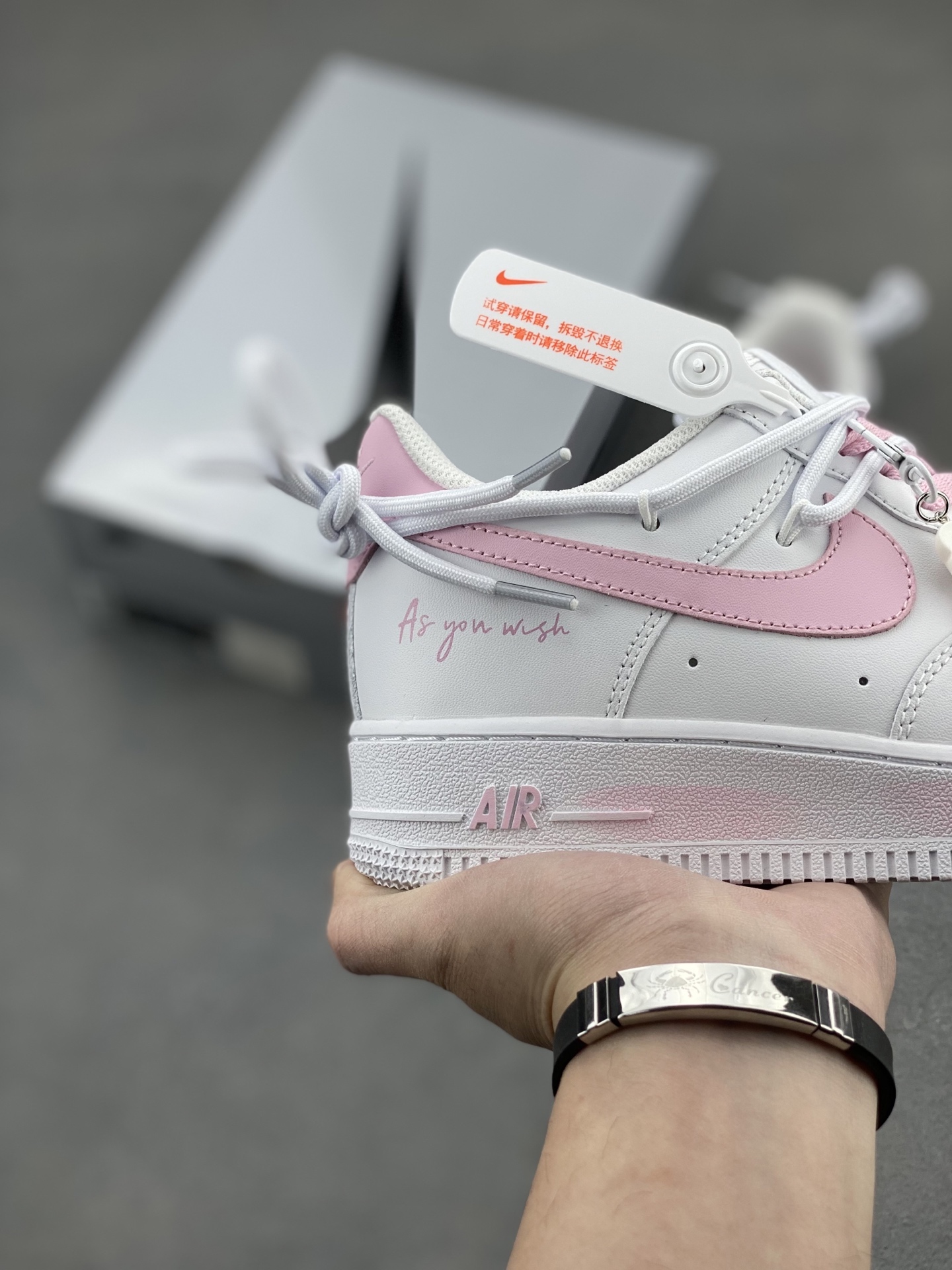 Nike Air Force 1 '07 Low White/Pink Casual Sneakers Women Size 6 i1742487803020 7978 0 4