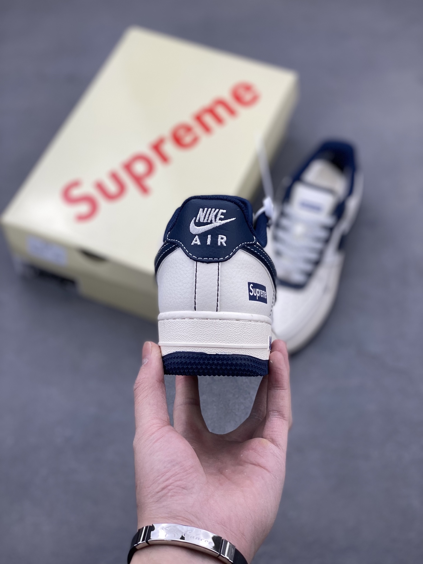 Nike Air Force 1 '07 Low Sneakers - Limited Edition, Comfortable & Stylish 5 i1742487845199 7582 0 3
