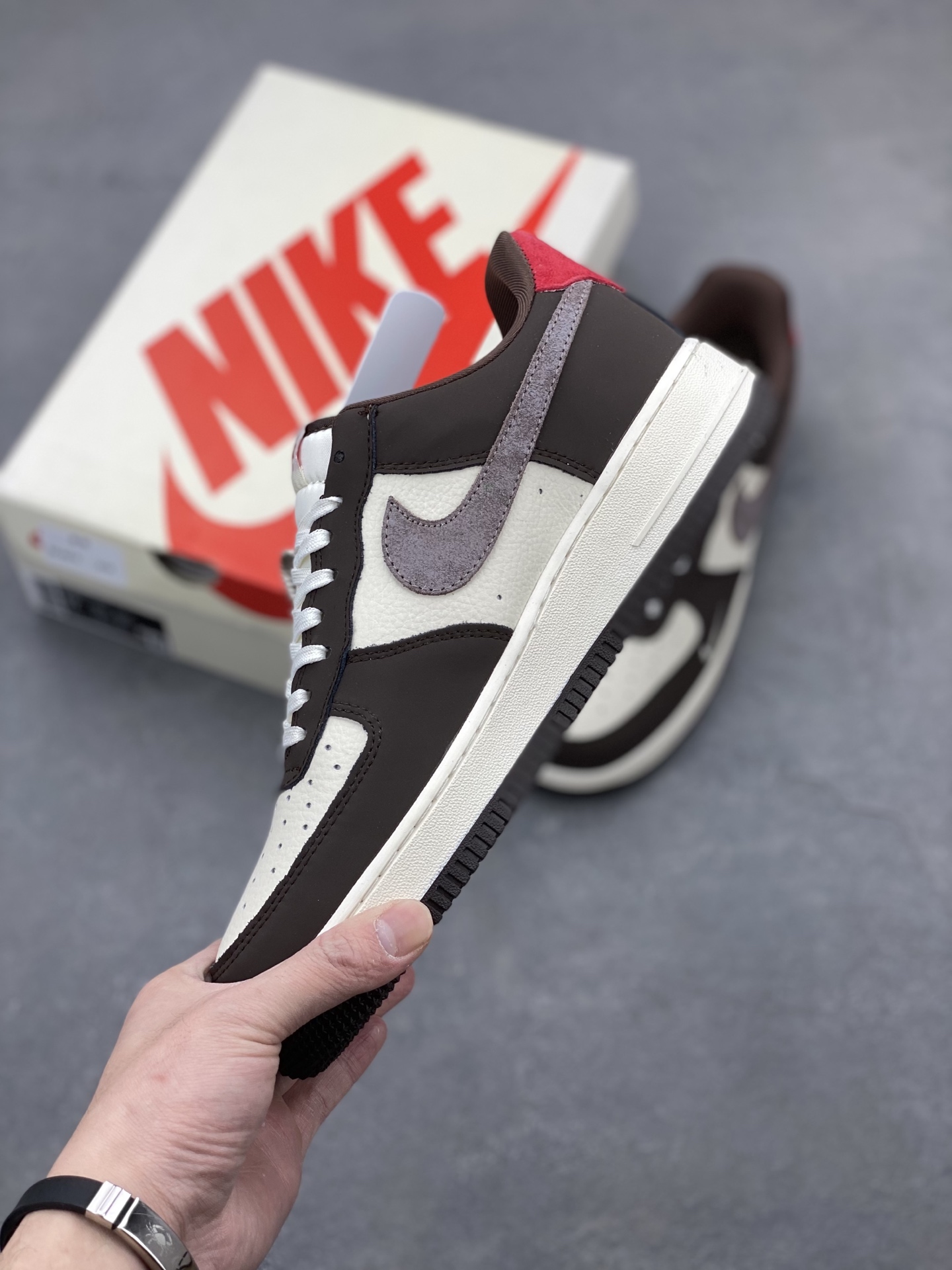 Nike Air Force 1 '07 Low Brown/White Sneakers - Limited Edition 4 i1742487907796 2652 0 2