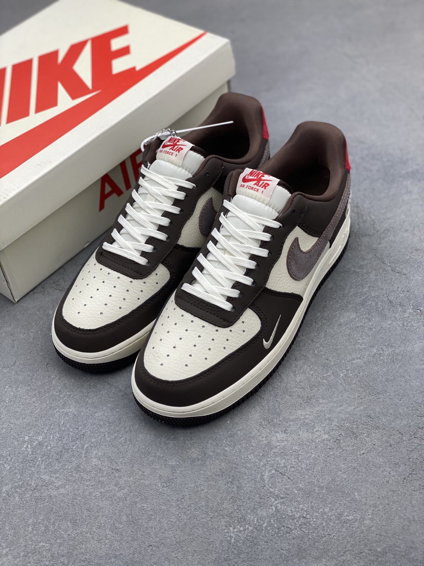 Nike Air Force 1 '07 Low Brown/White Sneakers - Limited Edition 9 i1742487908679 6728 0 7