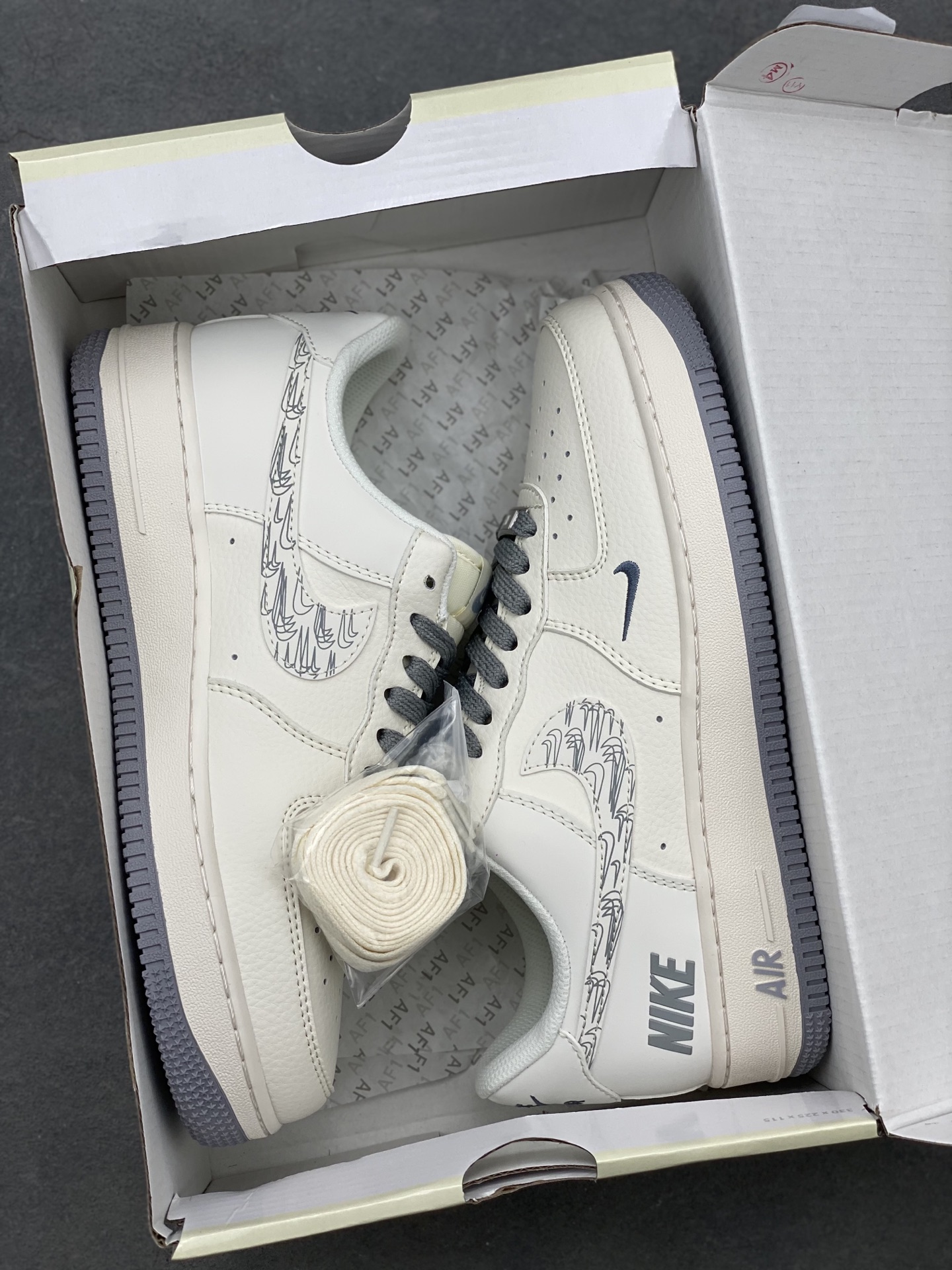 Nike Air Force 1 '07 Low Sneakers - Limited Edition, Premium Comfort 10 i1742487954709 7081 0 8