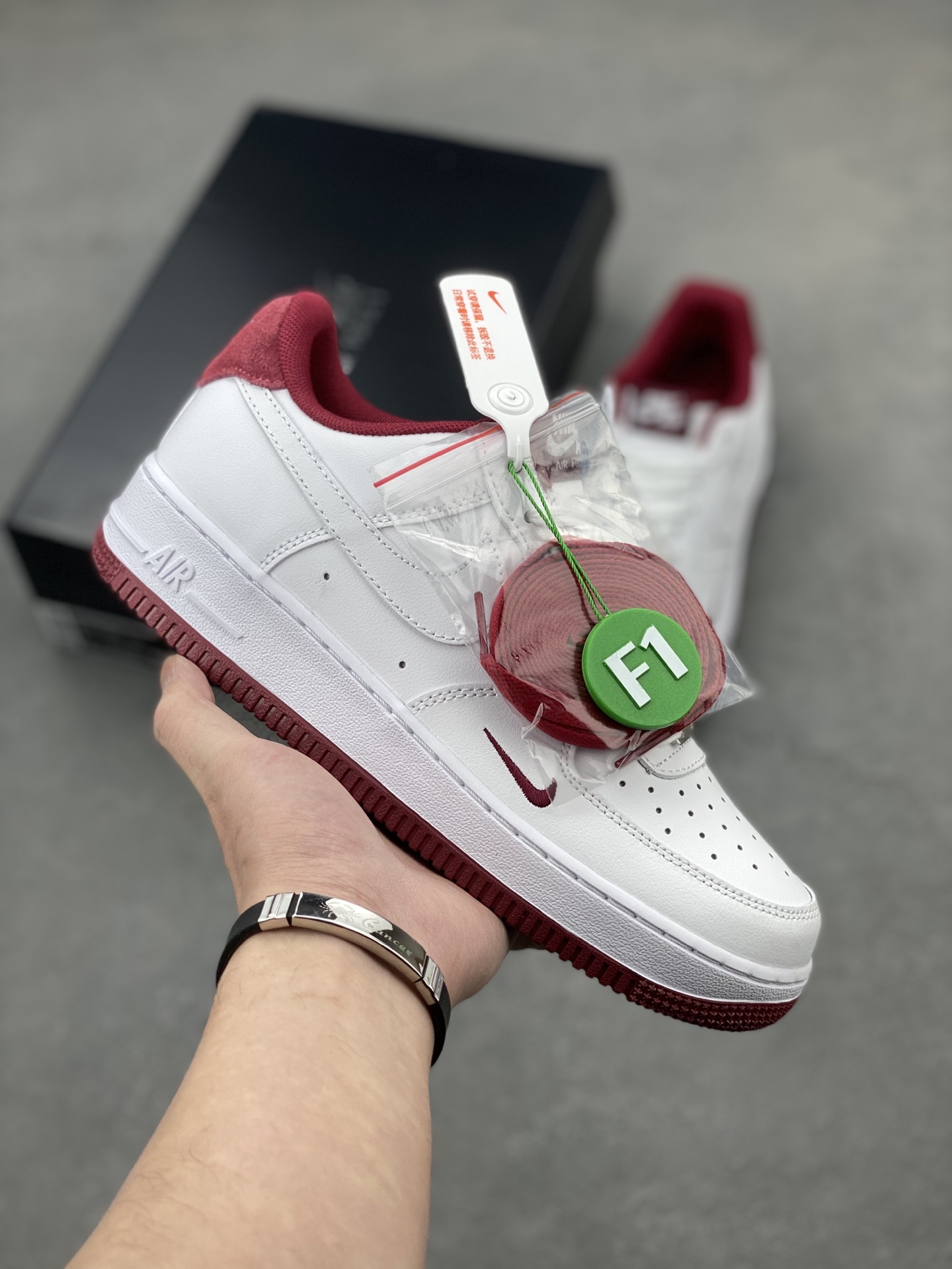 Nike Air Force 1 Low White Red - Original Edition with Air Cushioning 2 i1742488078673 5609 0 0
