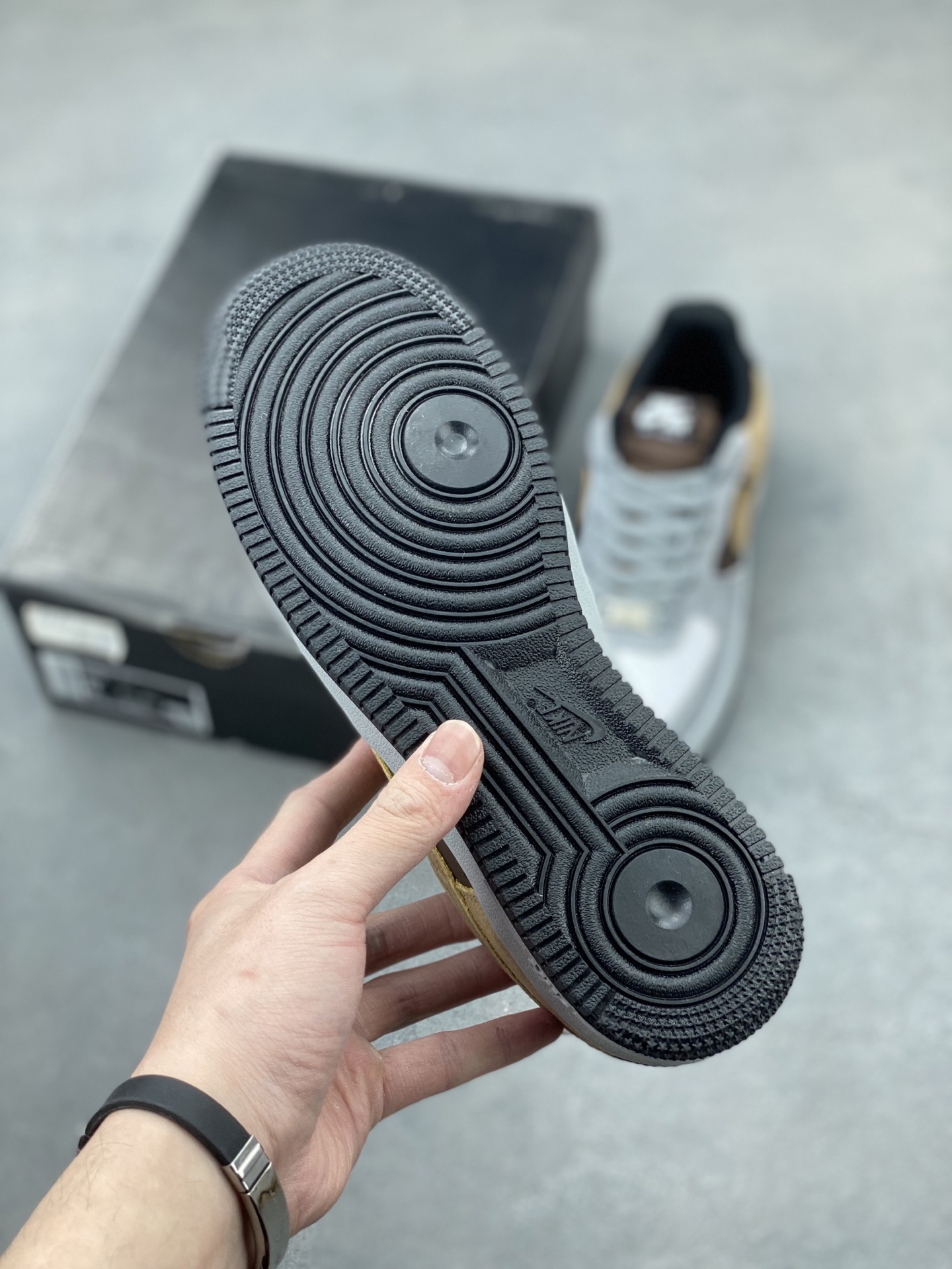 Nike Air Force 1 Low HQ3618-115: Classic Style, Superior Comfort, Available Now! 7 i1742594273863 2837 0 5