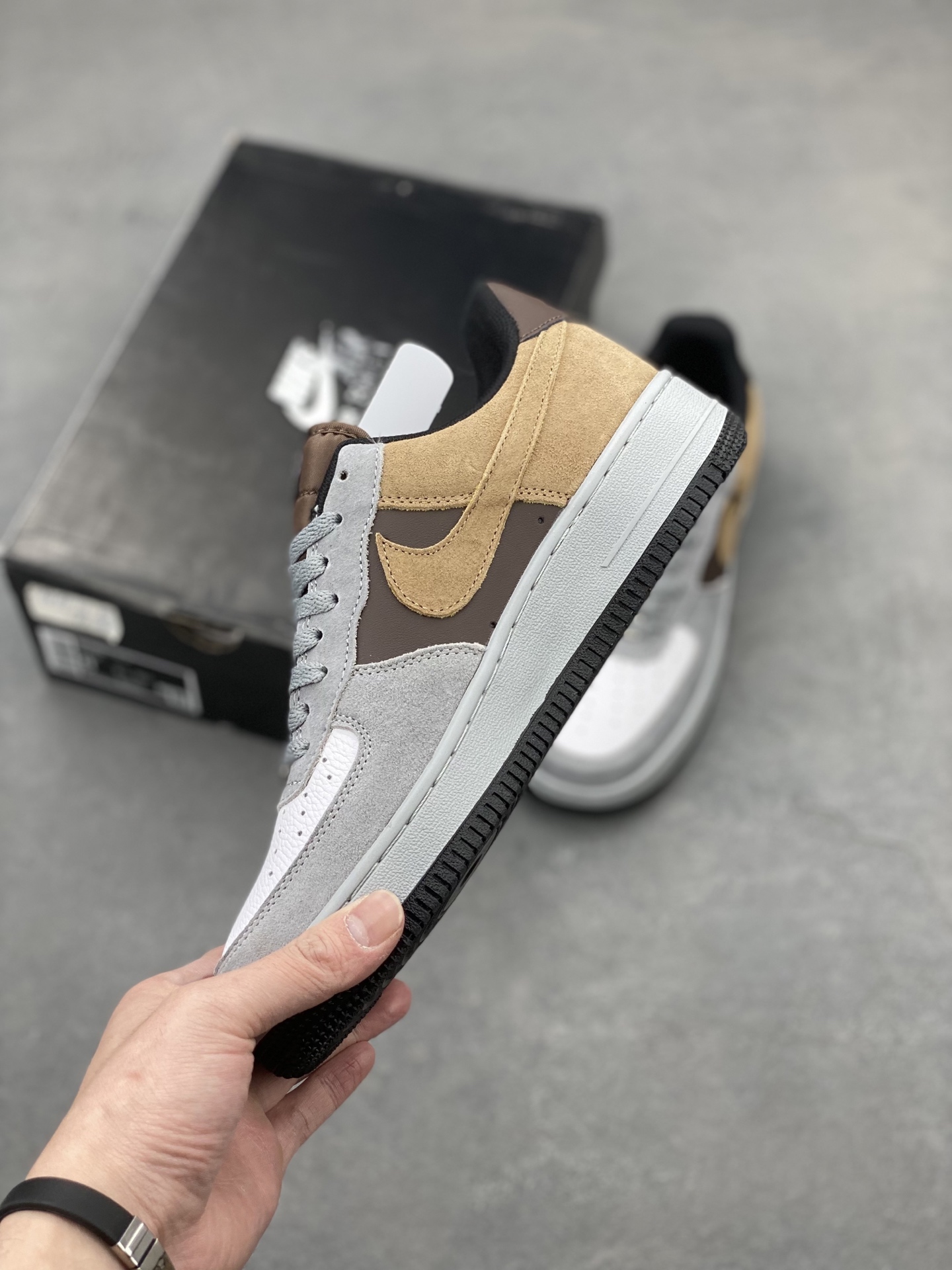 Nike Air Force 1 Low HQ3618-115: Classic Style, Superior Comfort, Available Now! 4 i1742594273961 8578 0 2