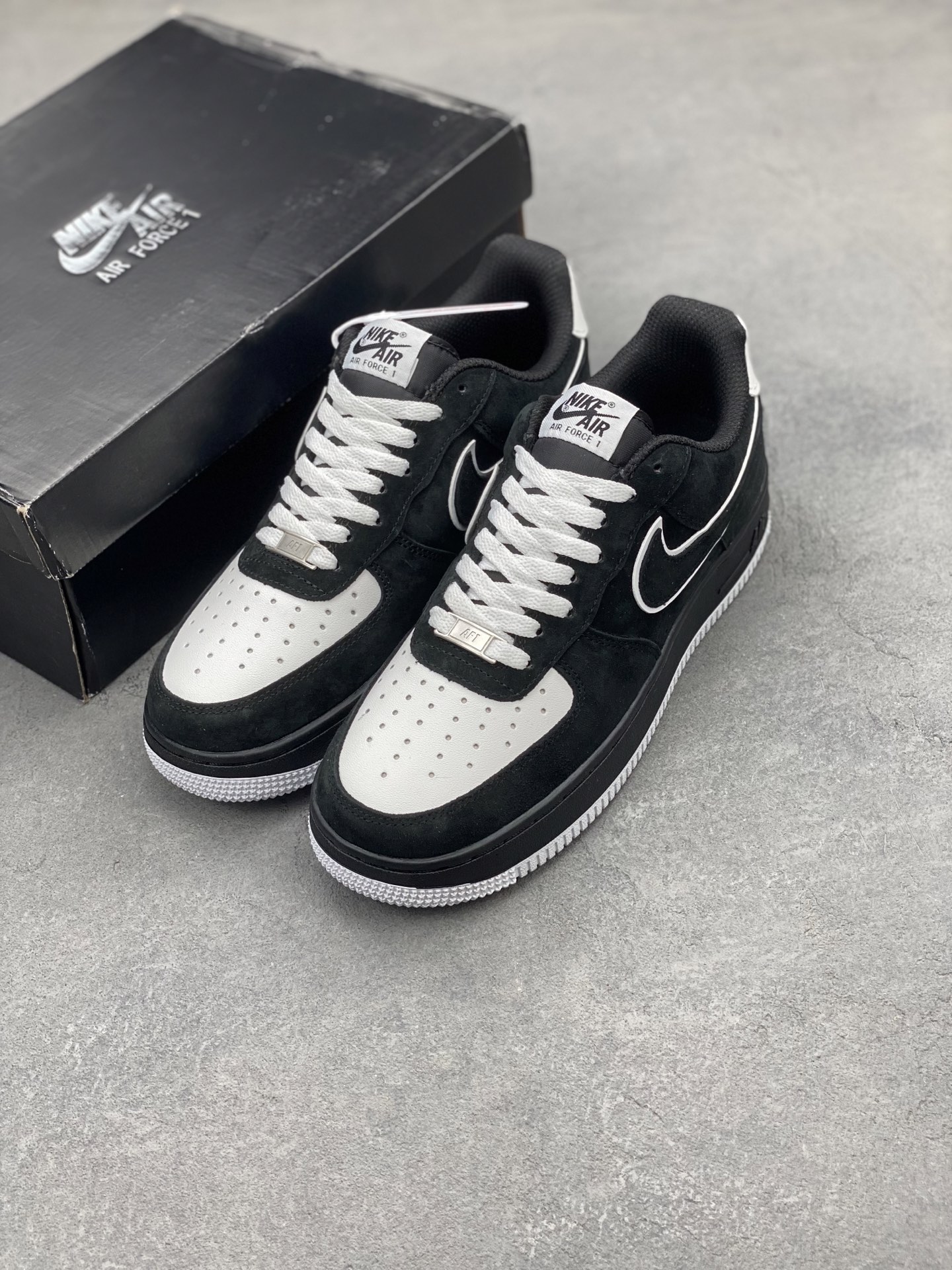 Nike Air Force 1 Low Black White Casual Sneakers DC2911-002A 9 i1742594339617 1815 0 7