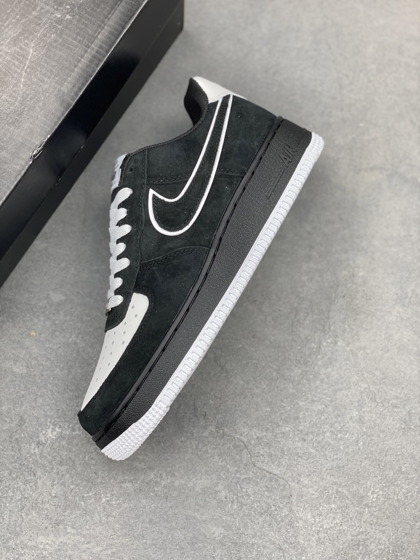 Nike Air Force 1 Low Black White Casual Sneakers DC2911-002A 8 i1742594343604 4323 0 6