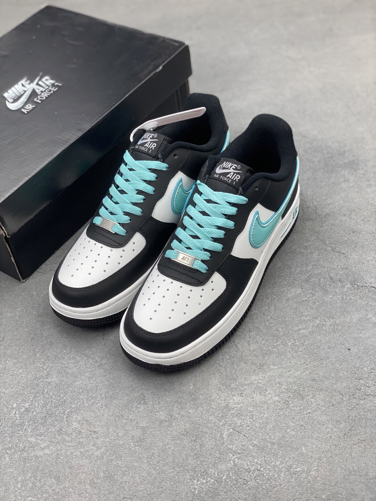 Nike Air Force 1 Low Black White Turquoise Casual Sneaker DV0788-100 9 i1742594468669 2904 0 7