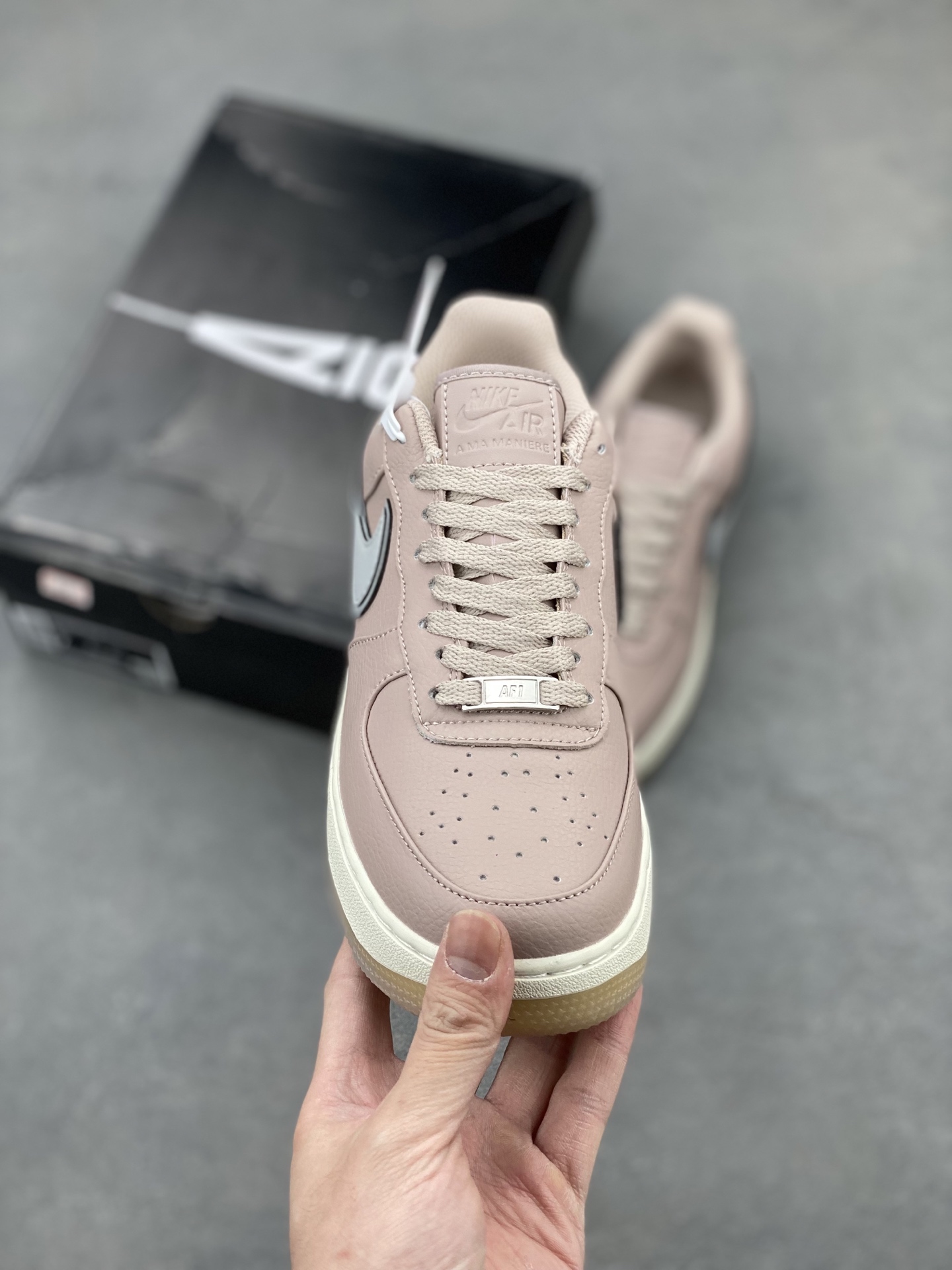Nike Air Force 1 Low 'A Ma Maniere' Casual Sneakers HF4084-200 3 i1742594523150 9140 0 1
