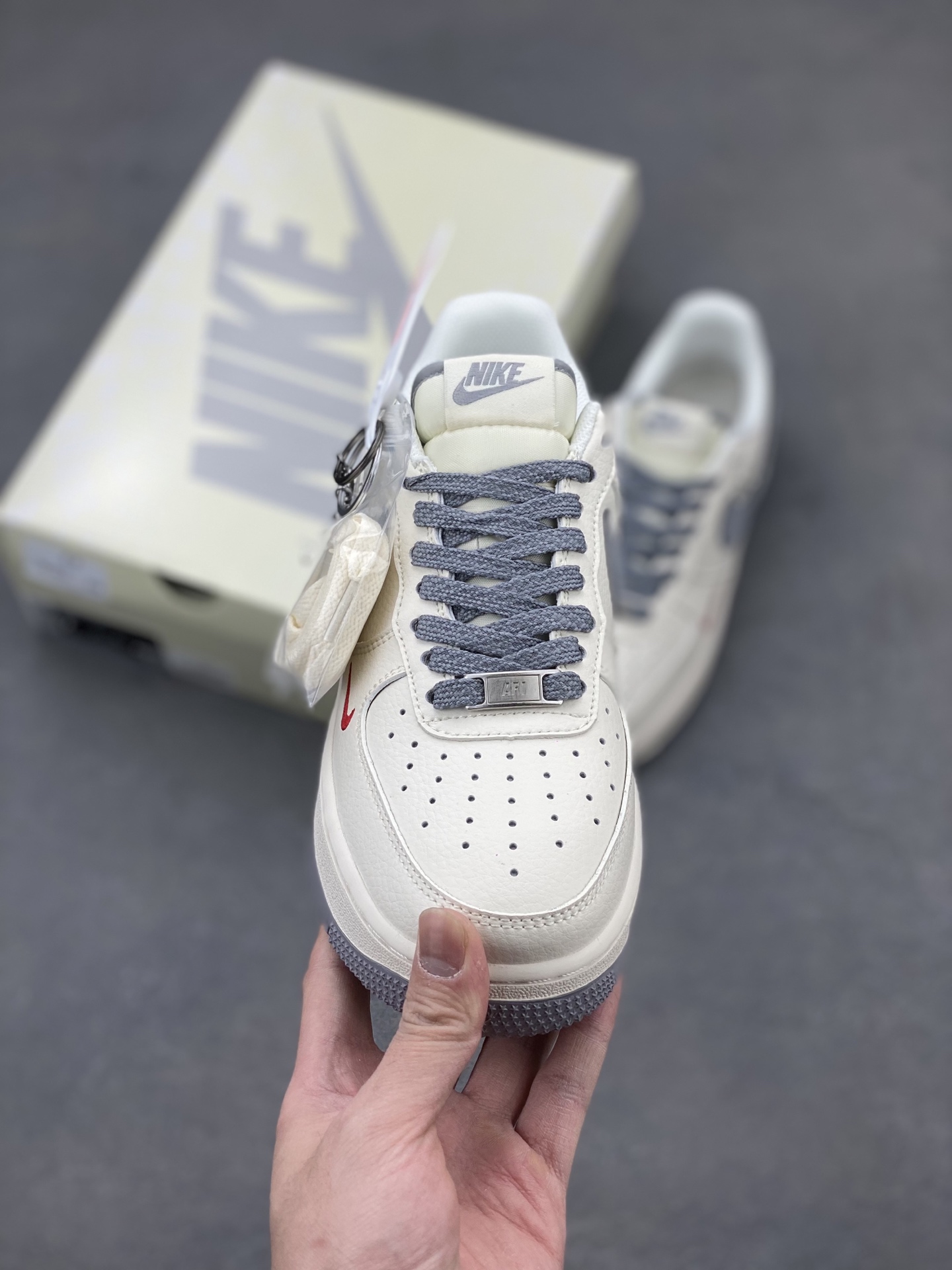 Nike Air Force 1 '07 Low Sneakers - Limited Edition, Premium Comfort 3 i1742659611580 878 0 1