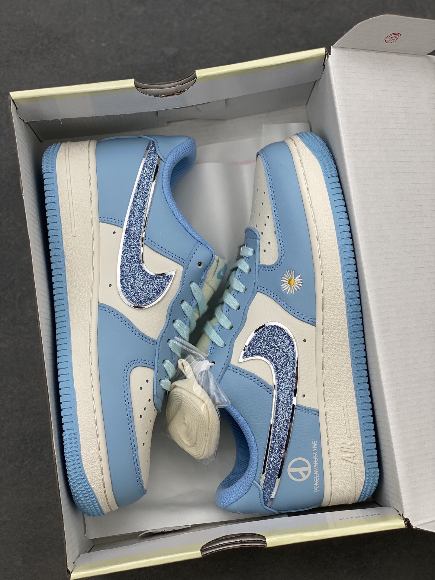 Nike Air Force 1 '07 Low Blue Sneakers Limited Edition 10 i1742659800034 279 0 8