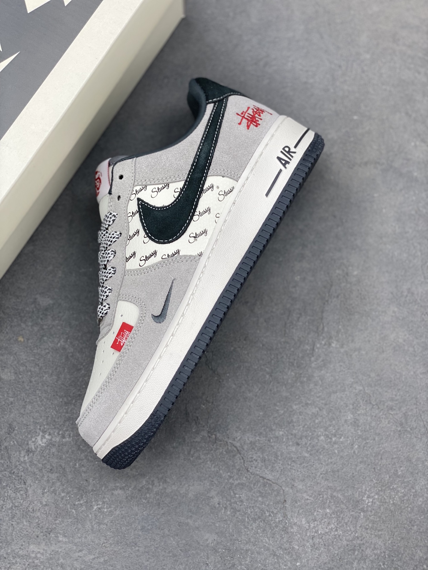Nike Air Force 1 '07 Low Stüssy Limited Edition Sneakers 8 i1742660065506 7146 0 6