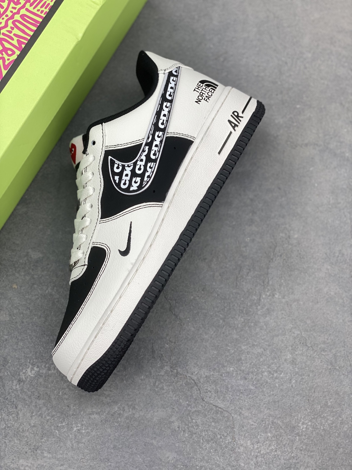 Nike Air Force 1 '07 Low CDG The North Face Collaboration Sneakers 8 i1742834399980 6207 0 6