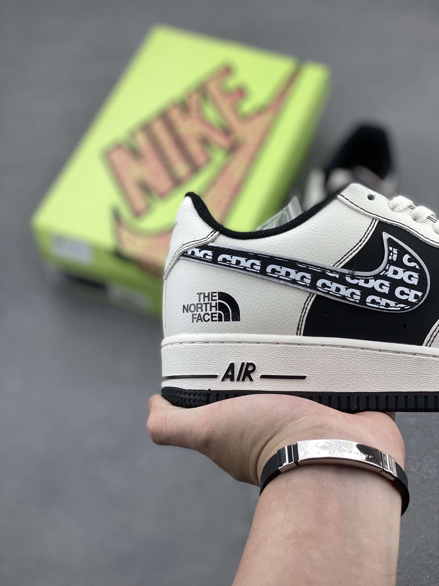 Nike Air Force 1 '07 Low CDG The North Face Collaboration Sneakers 6 i1742834401697 5859 0 4