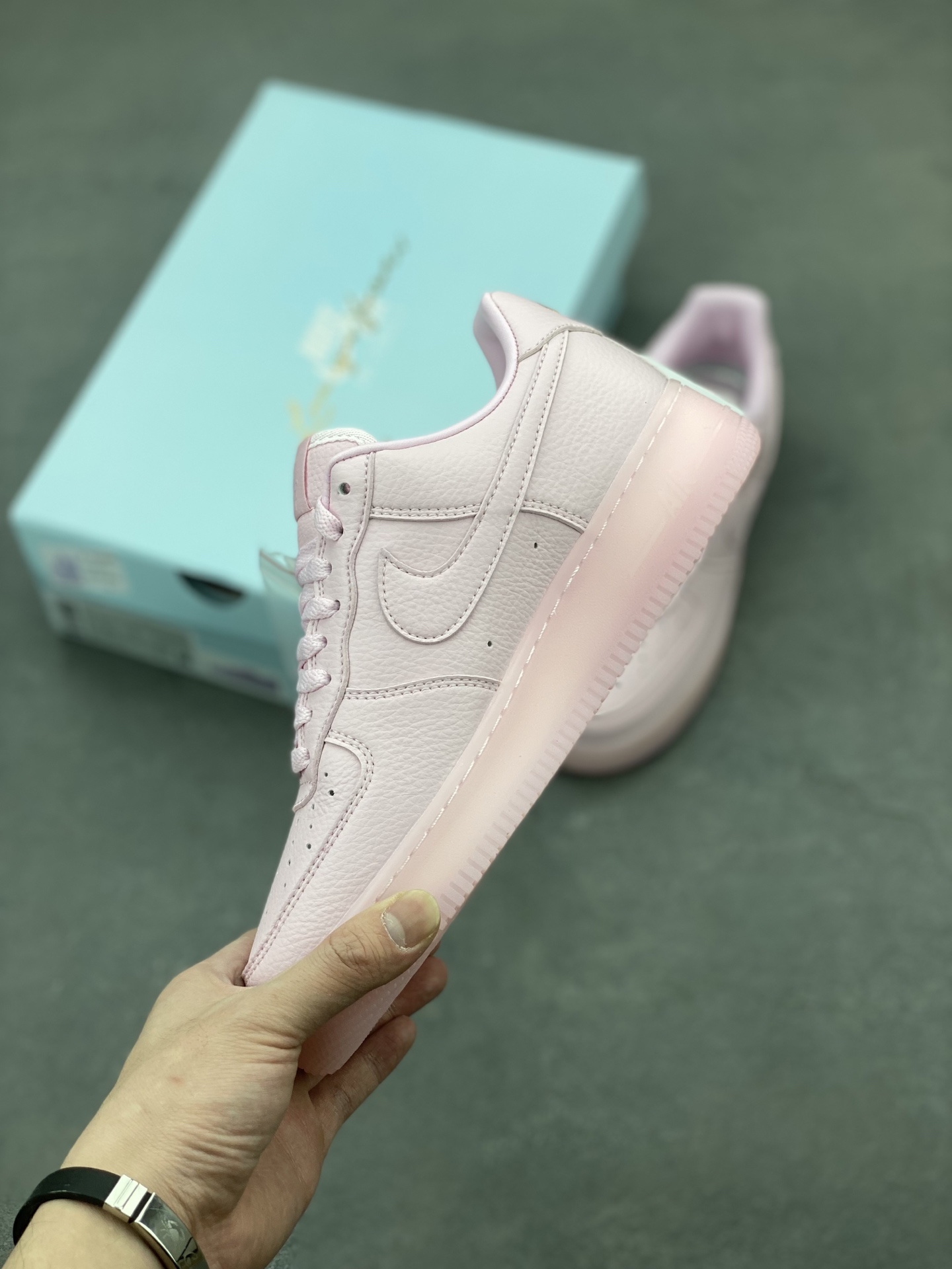 Nike Air Force 1 '07 Low Pink Oxford Casual Sneakers CZ8065-600 4 i1742834606456 3021 0 2