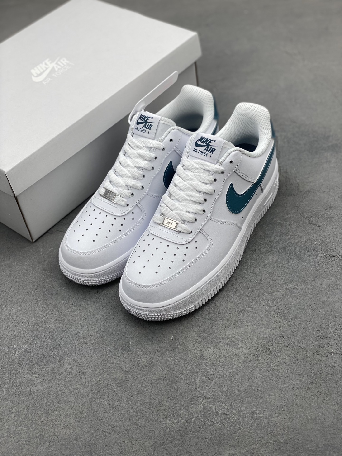 Nike Air Force 1 Low White Diffused Blue Casual Sneakers FJ4146-114 9 i1742835085662 7573 0 7