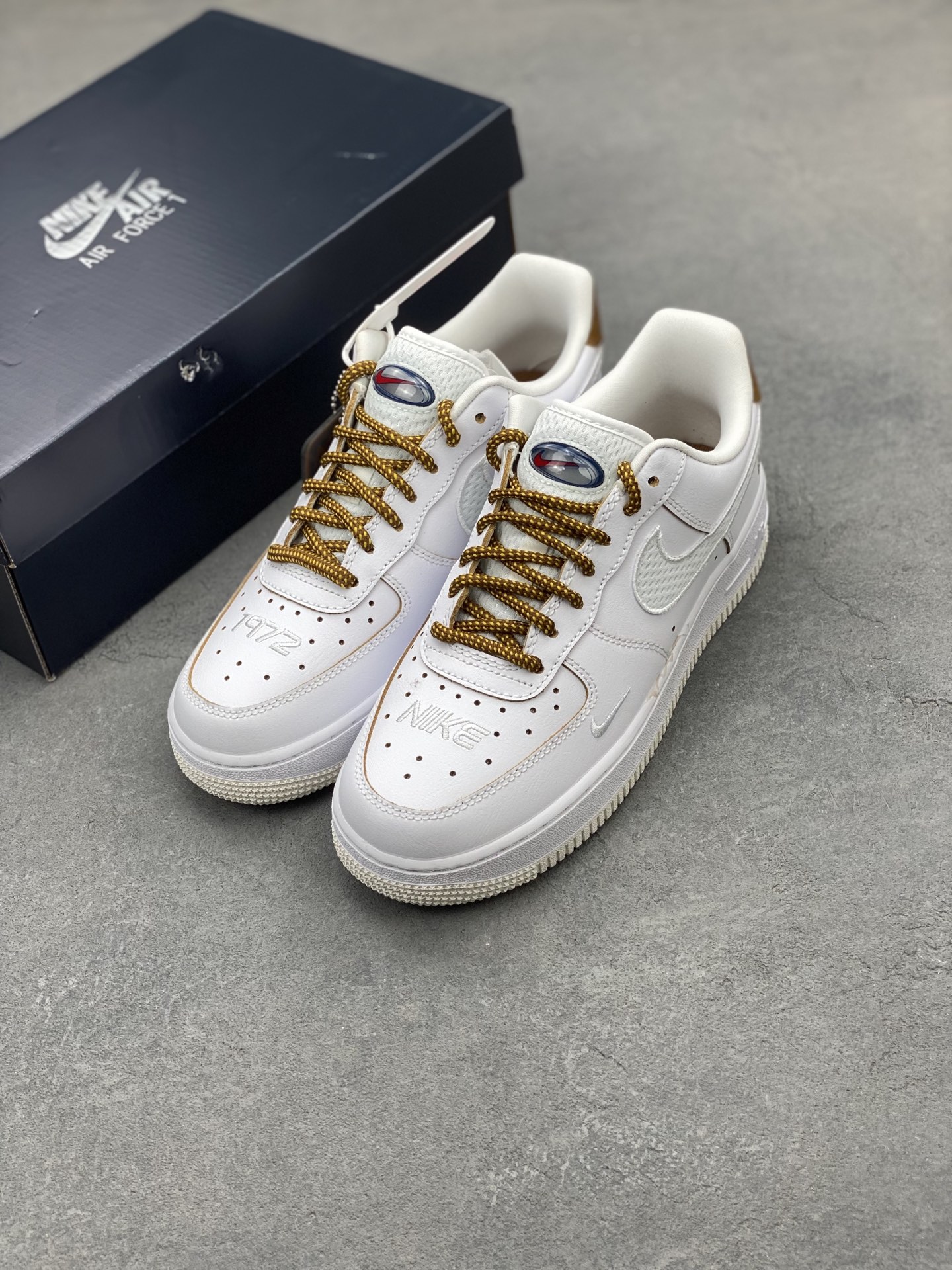 Nike Air Force 1 Low White/Gold Casual Shoes HF5716-111 9 i1742835336473 6291 0 7