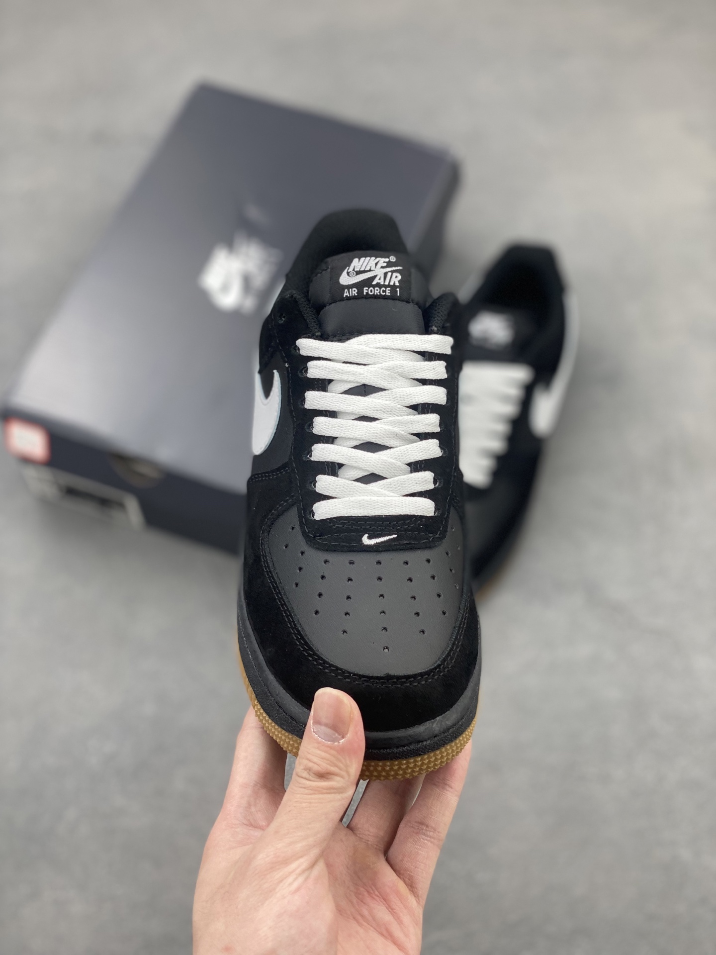 Nike Air Force 1 '07 Low Black/White Sneakers IB6388-001 Limited Edition 3 i1742918577237 7794 0 1