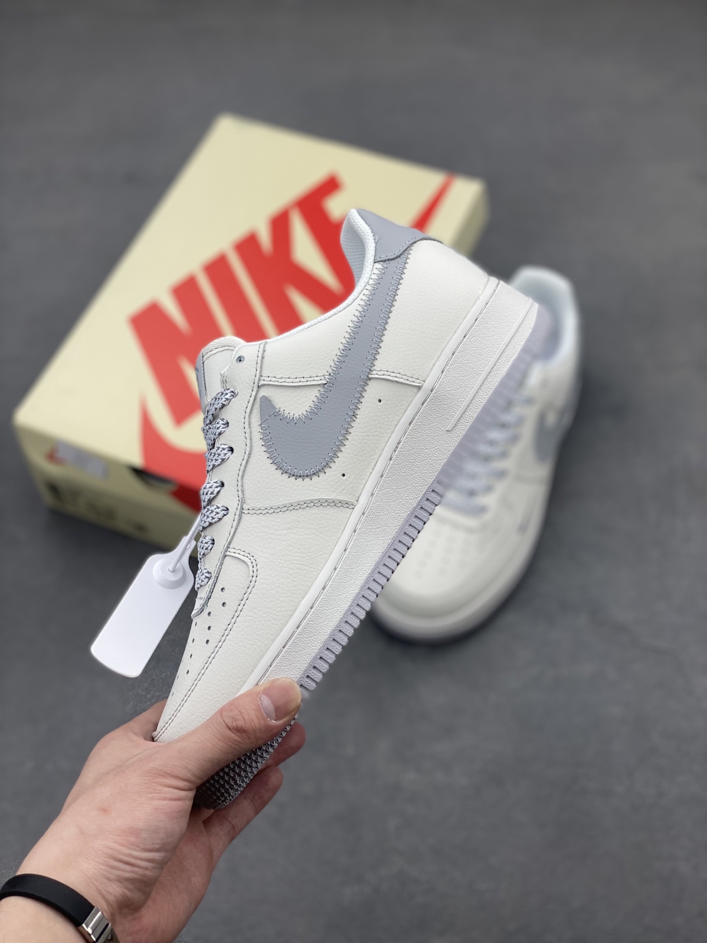 Nike Air Force 1 Low x CLOT Collab: Premium Leather, Detailed Craftsmanship 4 i1742918704562 4916 0 2