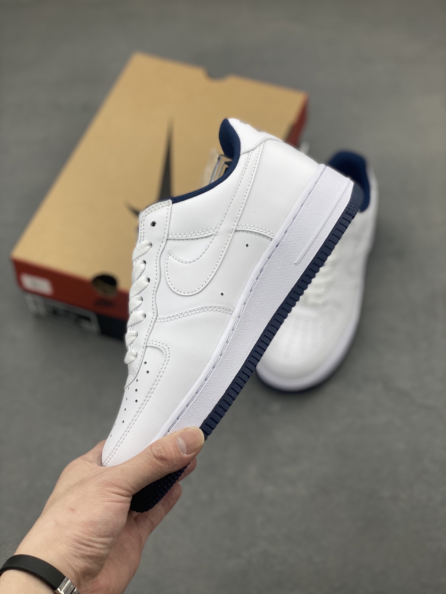 Nike Air Force 1 '07 Low White/Navy Casual Shoes IB5720-100 4 i1742918781438 1136 0 2
