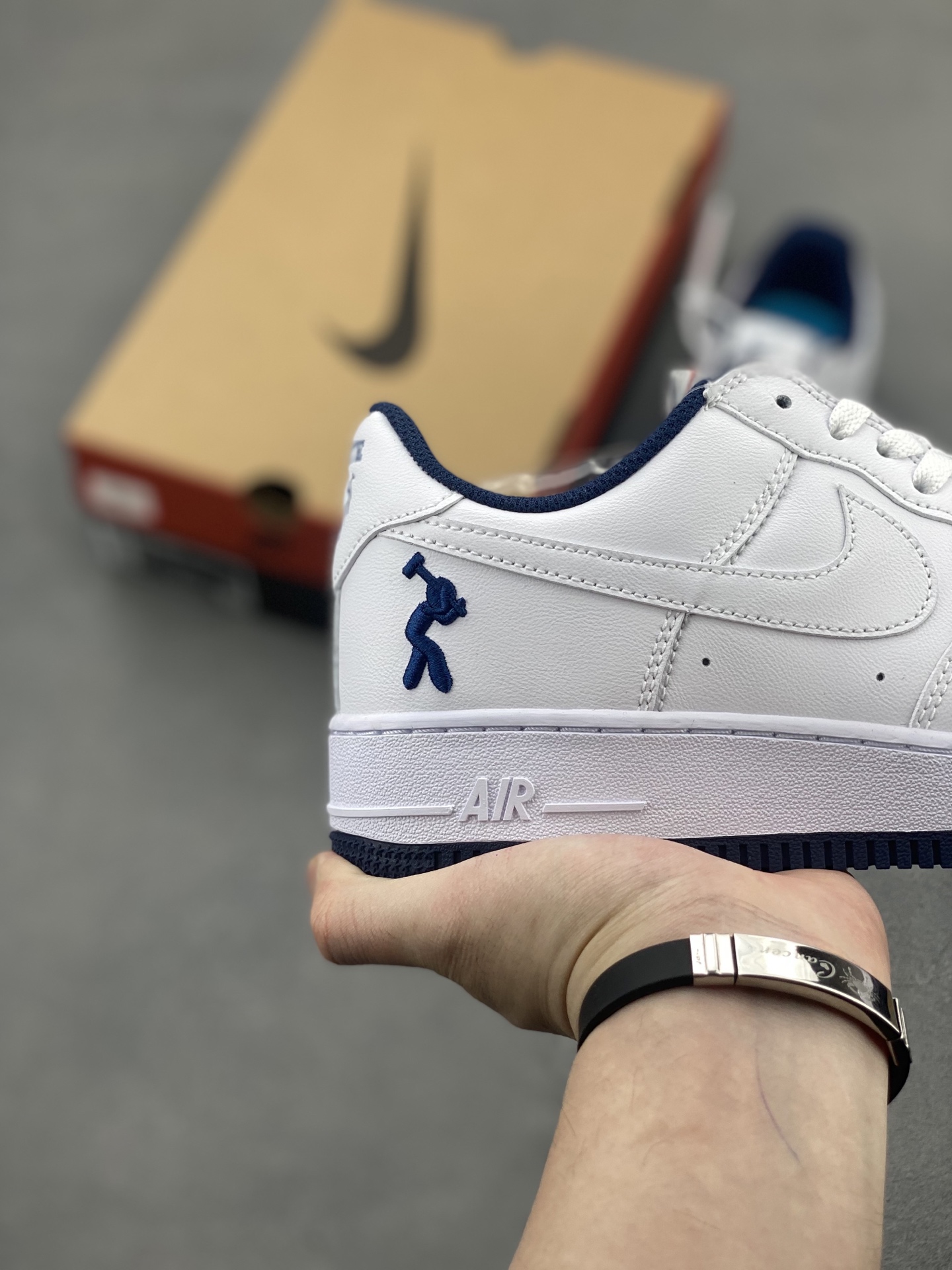 Nike Air Force 1 '07 Low White/Navy Casual Shoes IB5720-100 6 i1742918782264 5615 0 4
