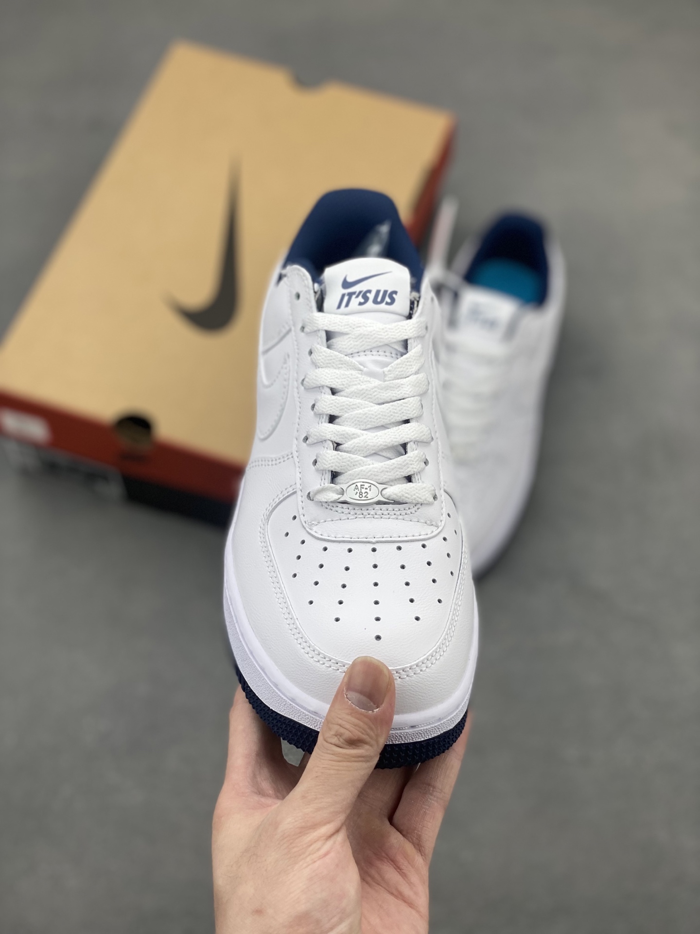 Nike Air Force 1 '07 Low White/Navy Casual Shoes IB5720-100 3 i1742918782849 5796 0 1
