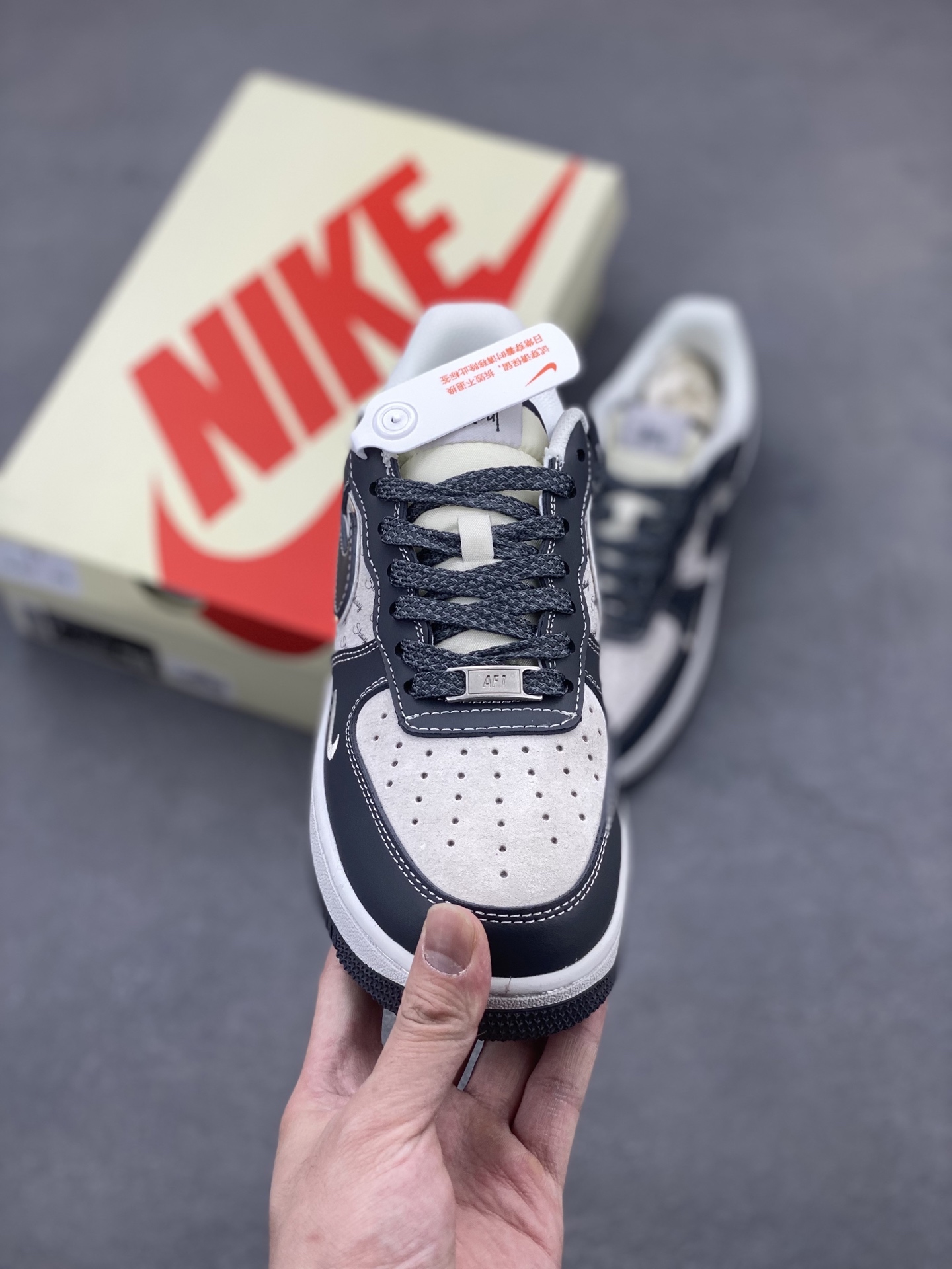Nike Air Force 1 '07 Low Stussy Black Sneakers Limited Edition 3 i1742918827762 551 0 1