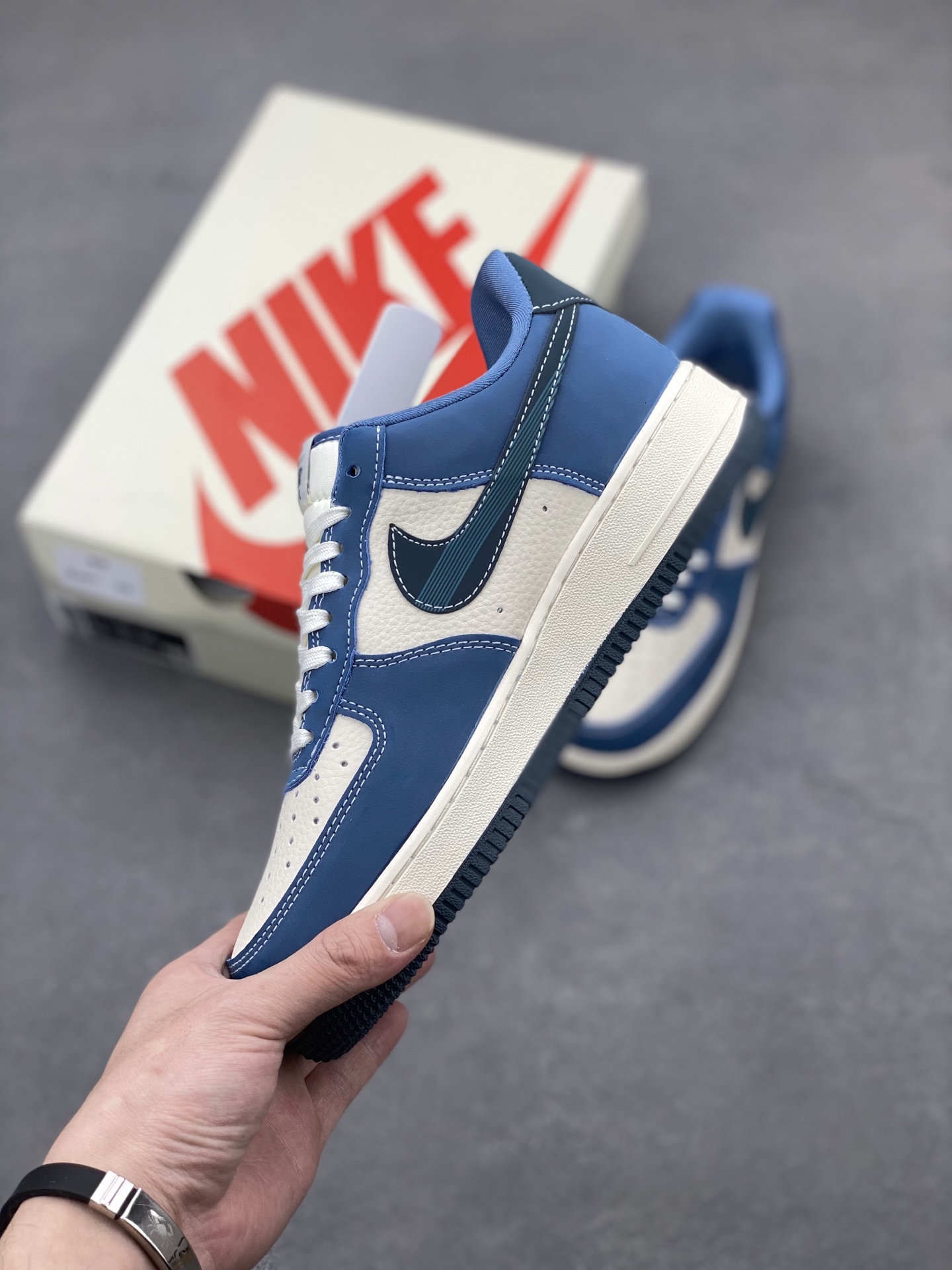 Nike Air Force 1 '07 Low Blue/White Limited Edition Sneakers 4 i1743006355407 4652 0 2