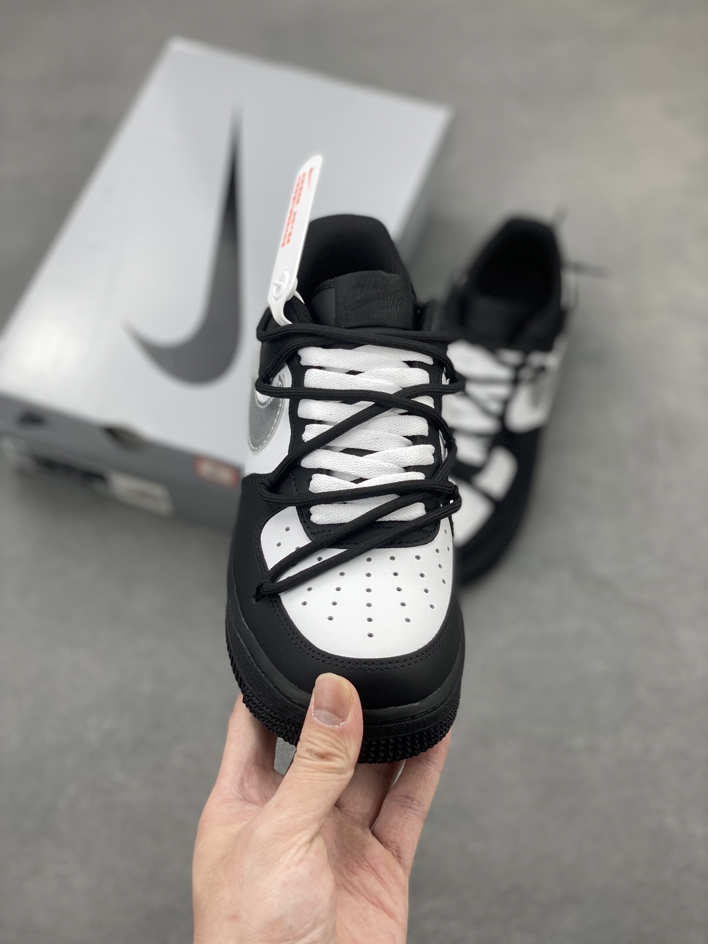 Nike Air Force 1 '07 Low Black and White Limited Edition Sneakers 3 i1743006420610 8952 0 1