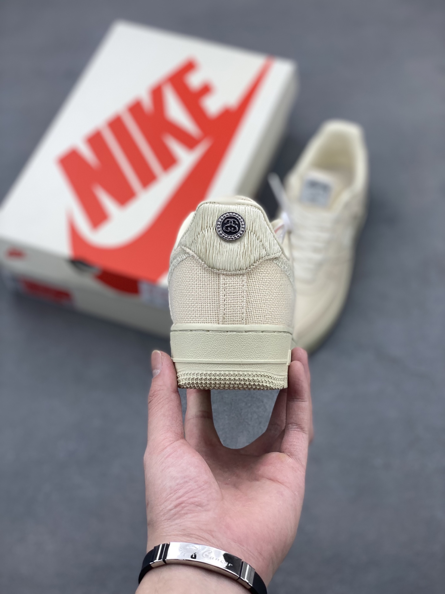 Nike Air Force 1 '07 Low Sneakers - Limited Edition, Premium Comfort 5 i1743006501422 560 0 3