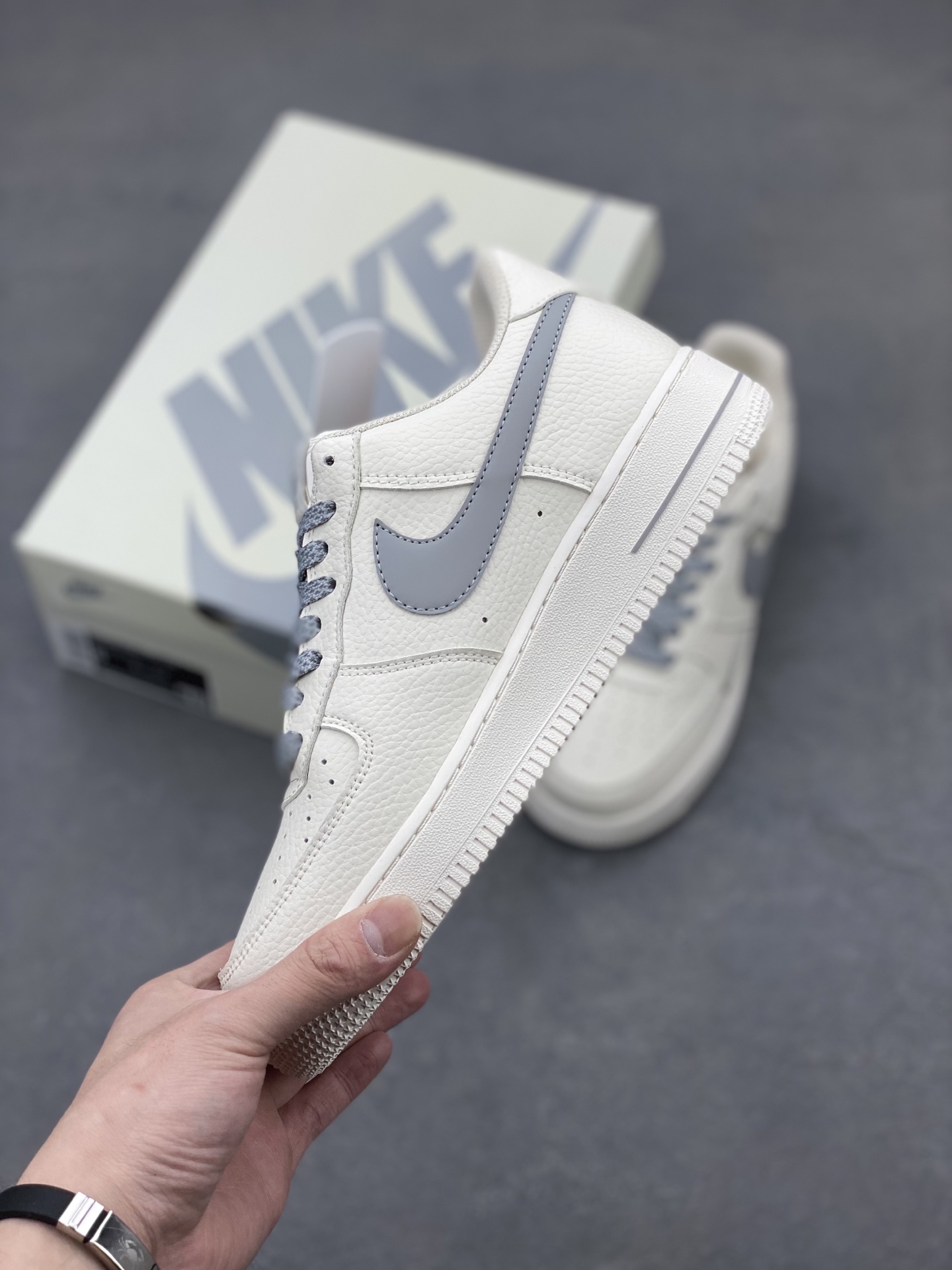 Nike Air Force 1 '07 Low Sneakers - Limited Edition, Premium Comfort 4 i1743179601926 1304 0 2