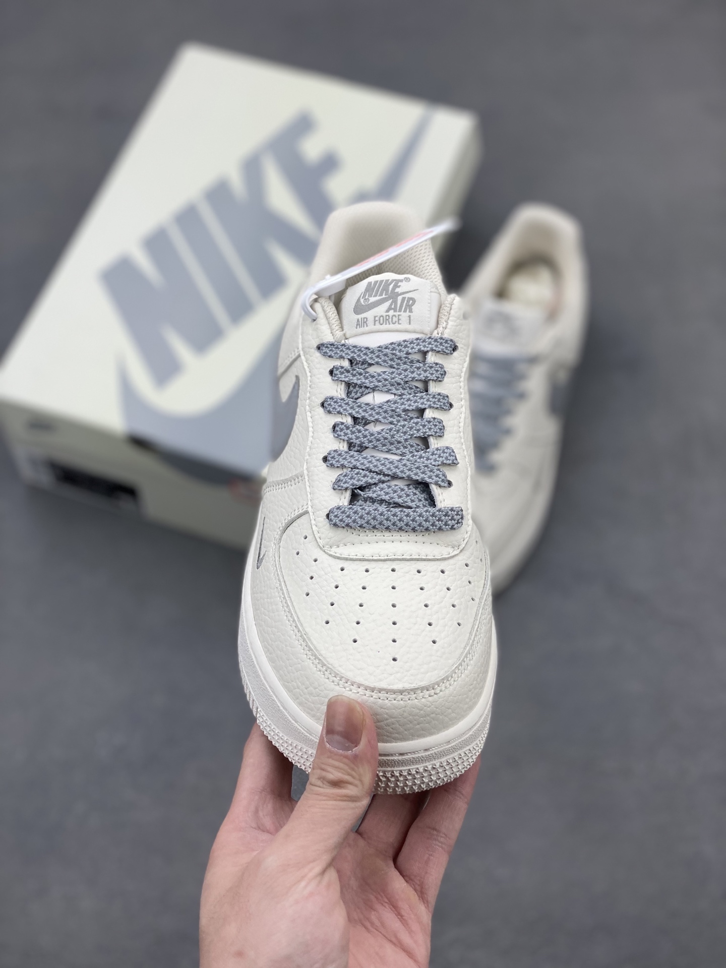 Nike Air Force 1 '07 Low Sneakers - Limited Edition, Premium Comfort 3 i1743179601940 9537 0 1