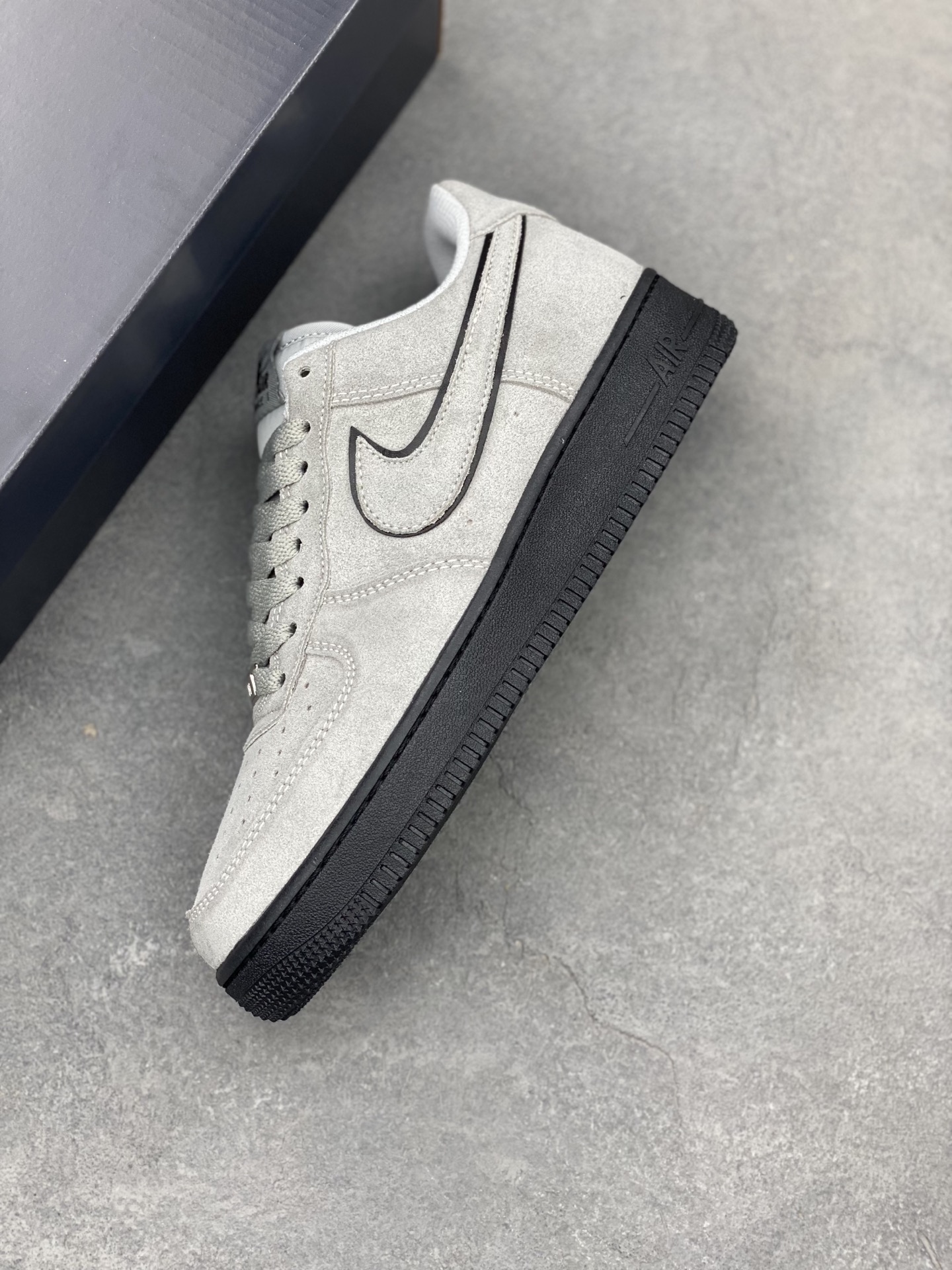 Nike Air Force 1 '07 Low Grey Suede Black Sole HQ1966-001 Sneakers 8 i1743179716230 5209 0 6