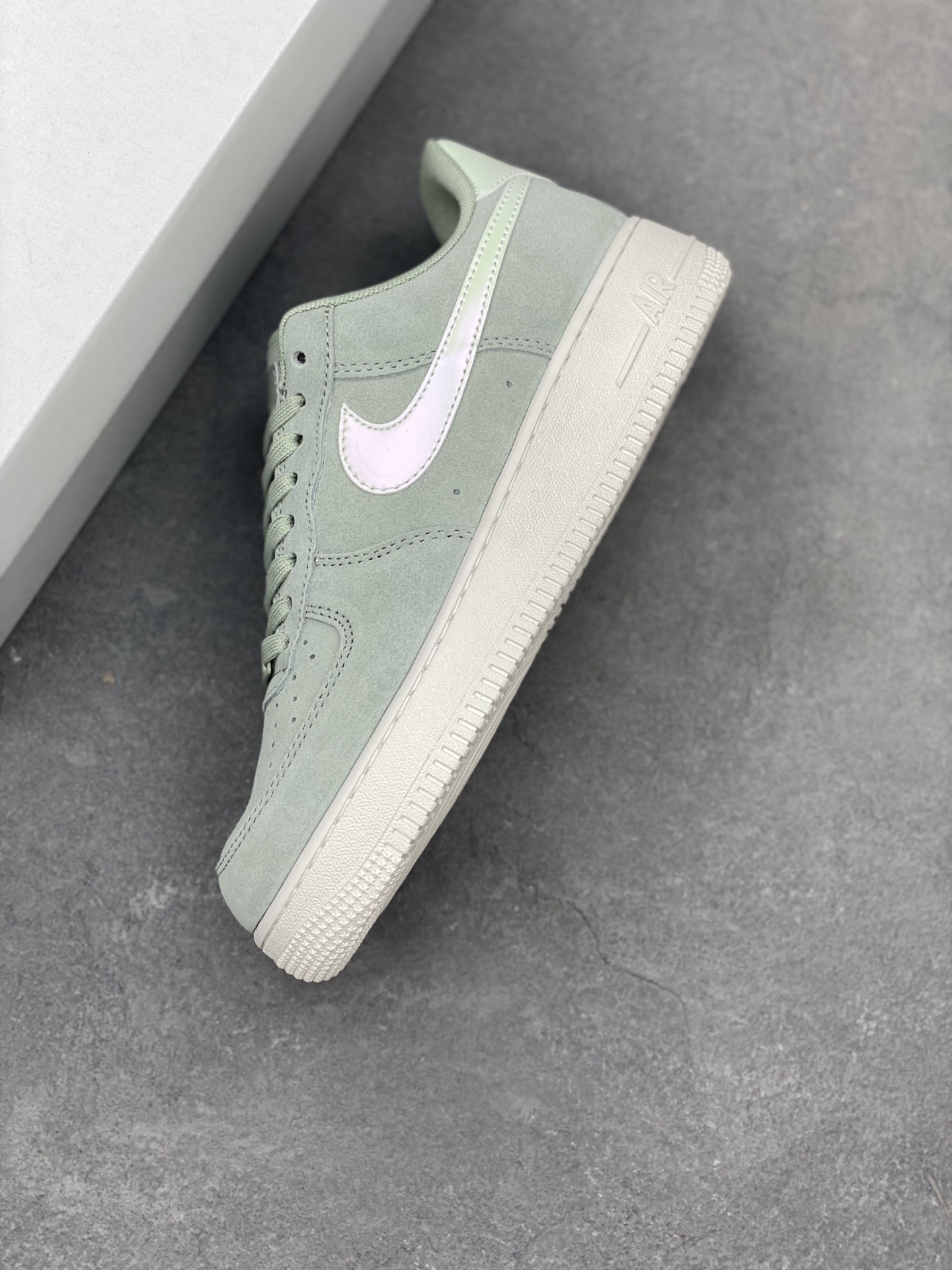 Nike Air Force 1 '07 Low Sneakers - Limited Edition, Premium Comfort 8 i1743179755427 7284 0 6