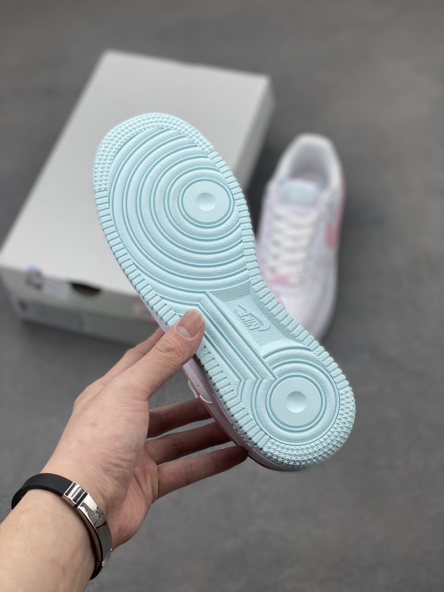 Nike Air Force 1 '07 Low White/Pink Casual Sneakers - Limited Edition Release 7 i1743179794501 9162 0 5