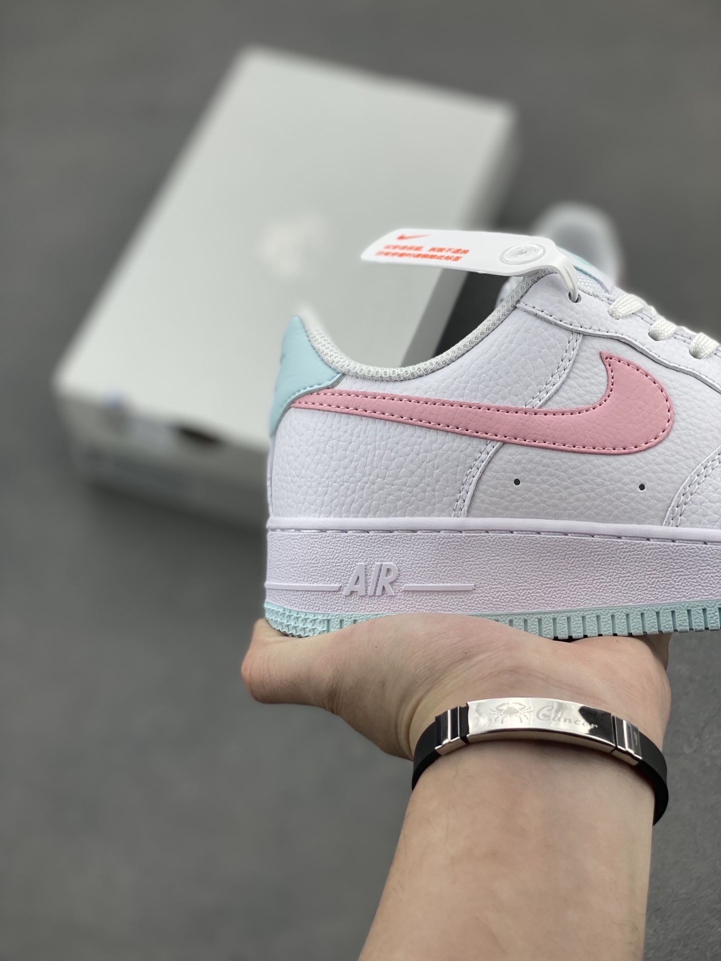 Nike Air Force 1 '07 Low White/Pink Casual Sneakers - Limited Edition Release 6 i1743179802453 3277 0 4
